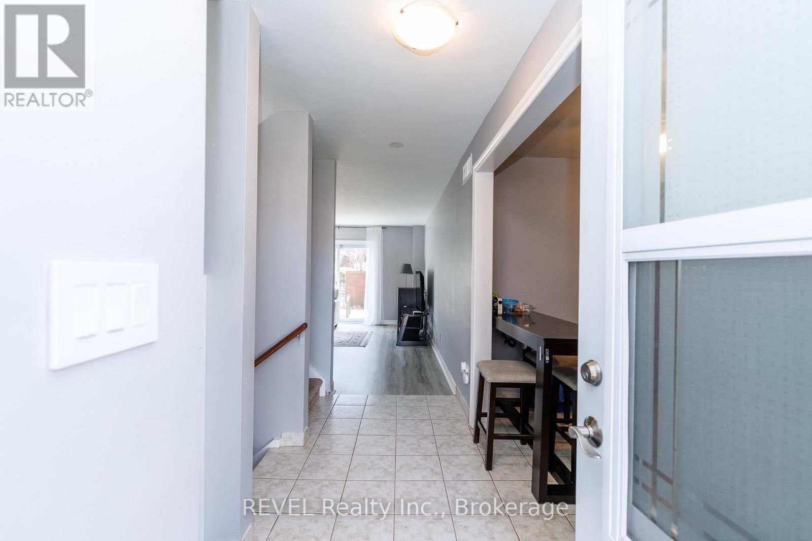 25 - 6476 Huggins Street, Niagara Falls, Ontario  L2J 1G9 - Photo 3 - X12985508