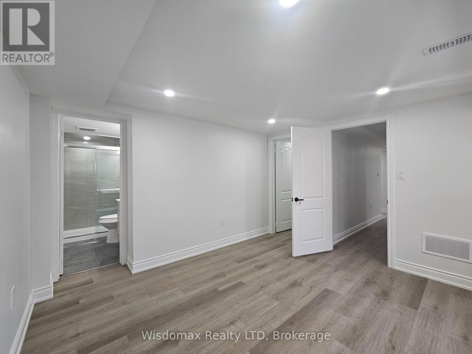 Beasment - 5881 Britannia Crescent, Niagara Falls, Ontario  L2G 1C2 - Photo 11 - X12985526