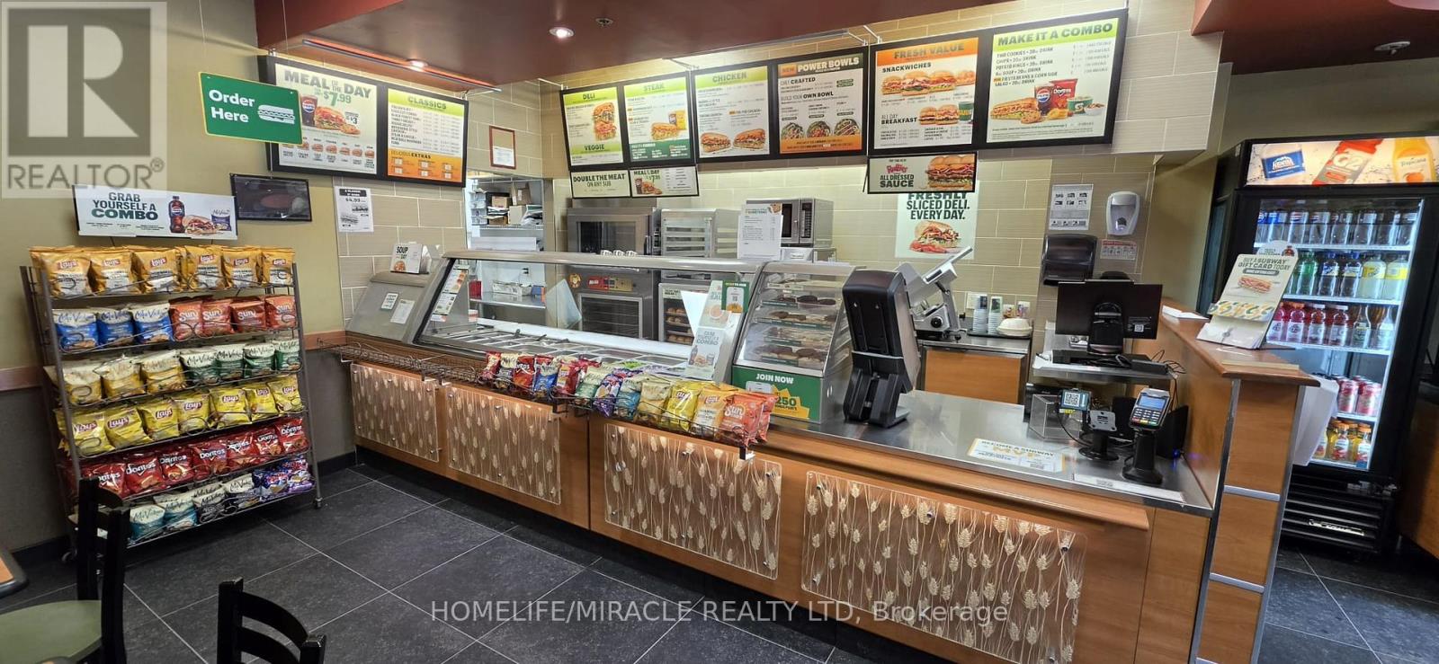 #3 - 320 Richmond Street E, Toronto, Ontario  M5A 1P9 - Photo 9 - C12985390