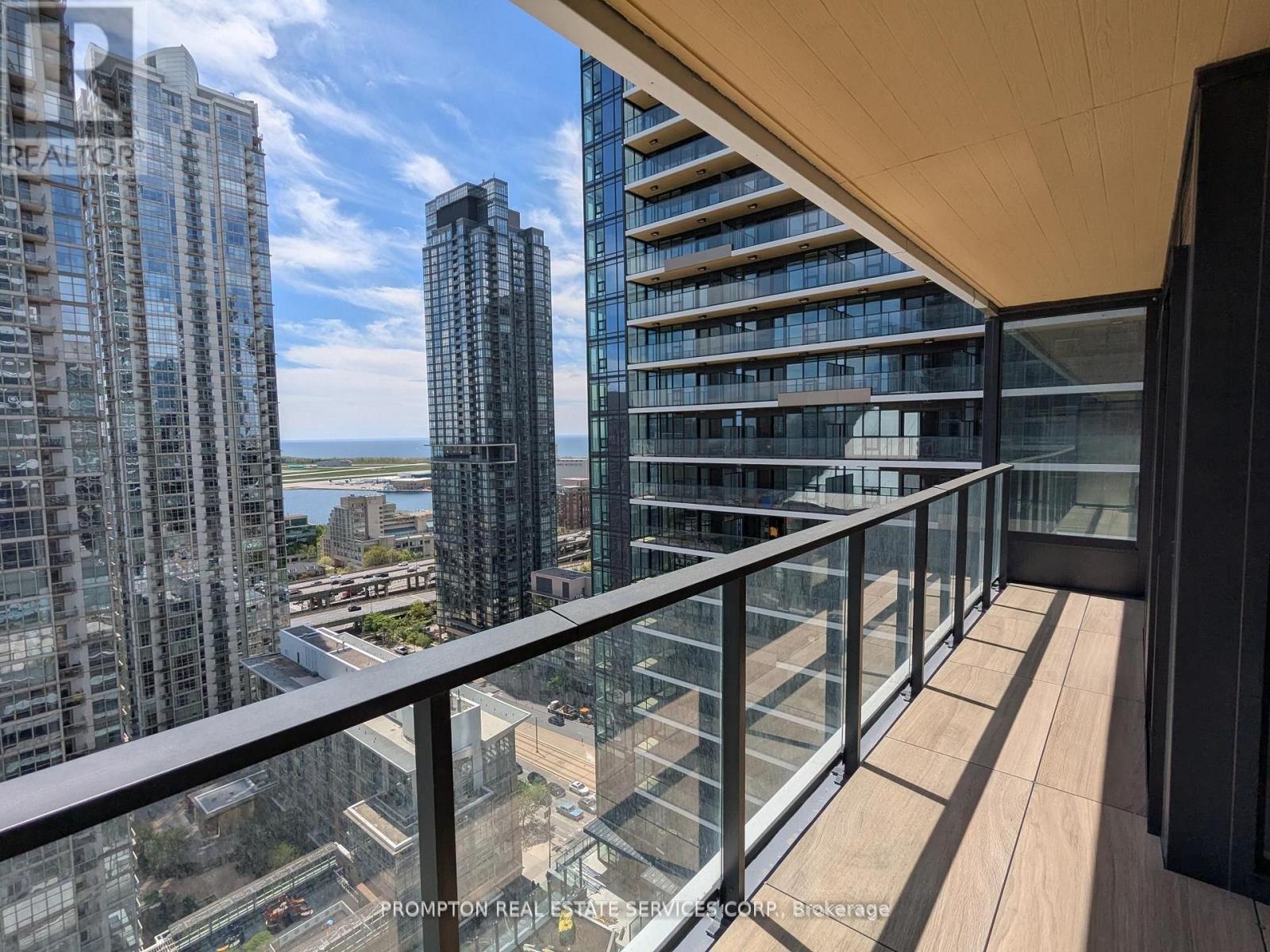 2509 - 1 Concord Cityplace Way, Toronto, Ontario  M5V 0X3 - Photo 9 - C12985452