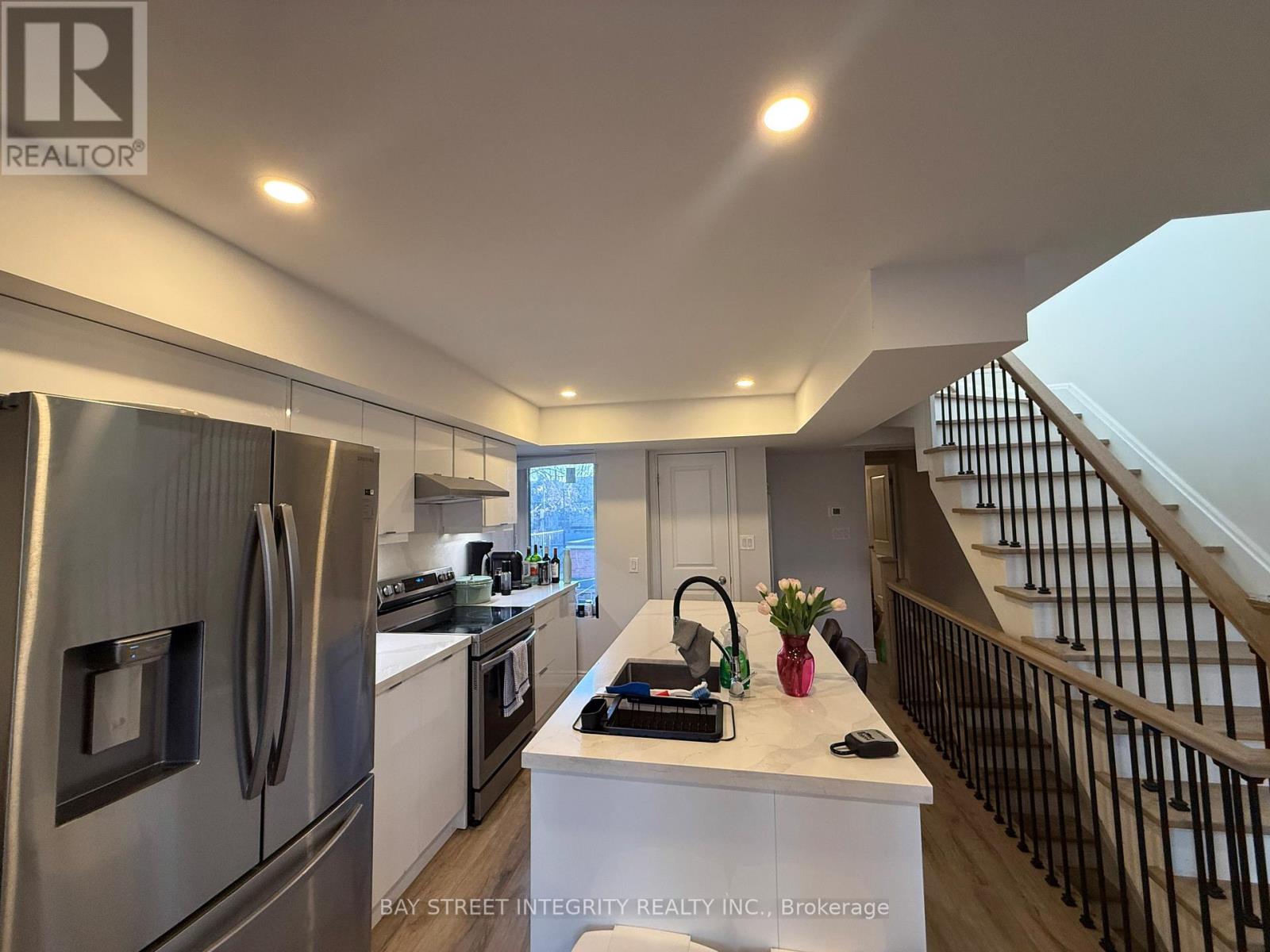 A - 598 Crawford Street, Toronto, Ontario  M6G 3K2 - Photo 4 - C12985474