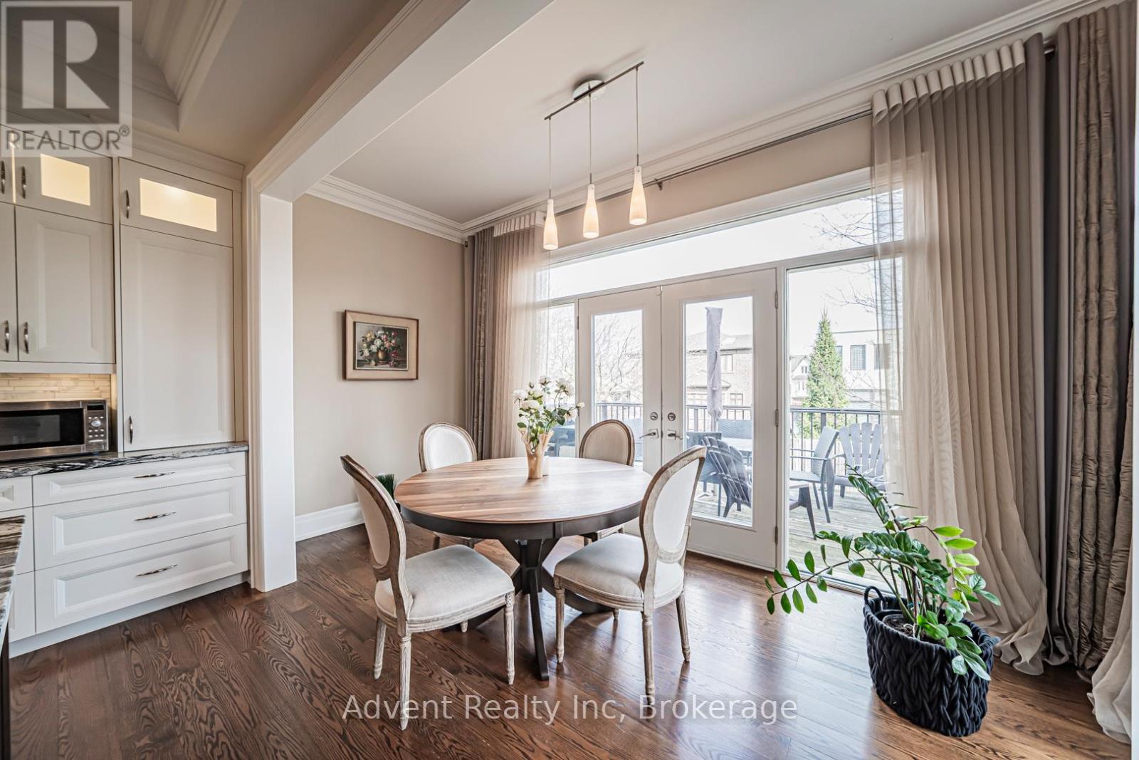 136 Homewood Avenue, Toronto, Ontario  M2M 1K3 - Photo 11 - C12985480