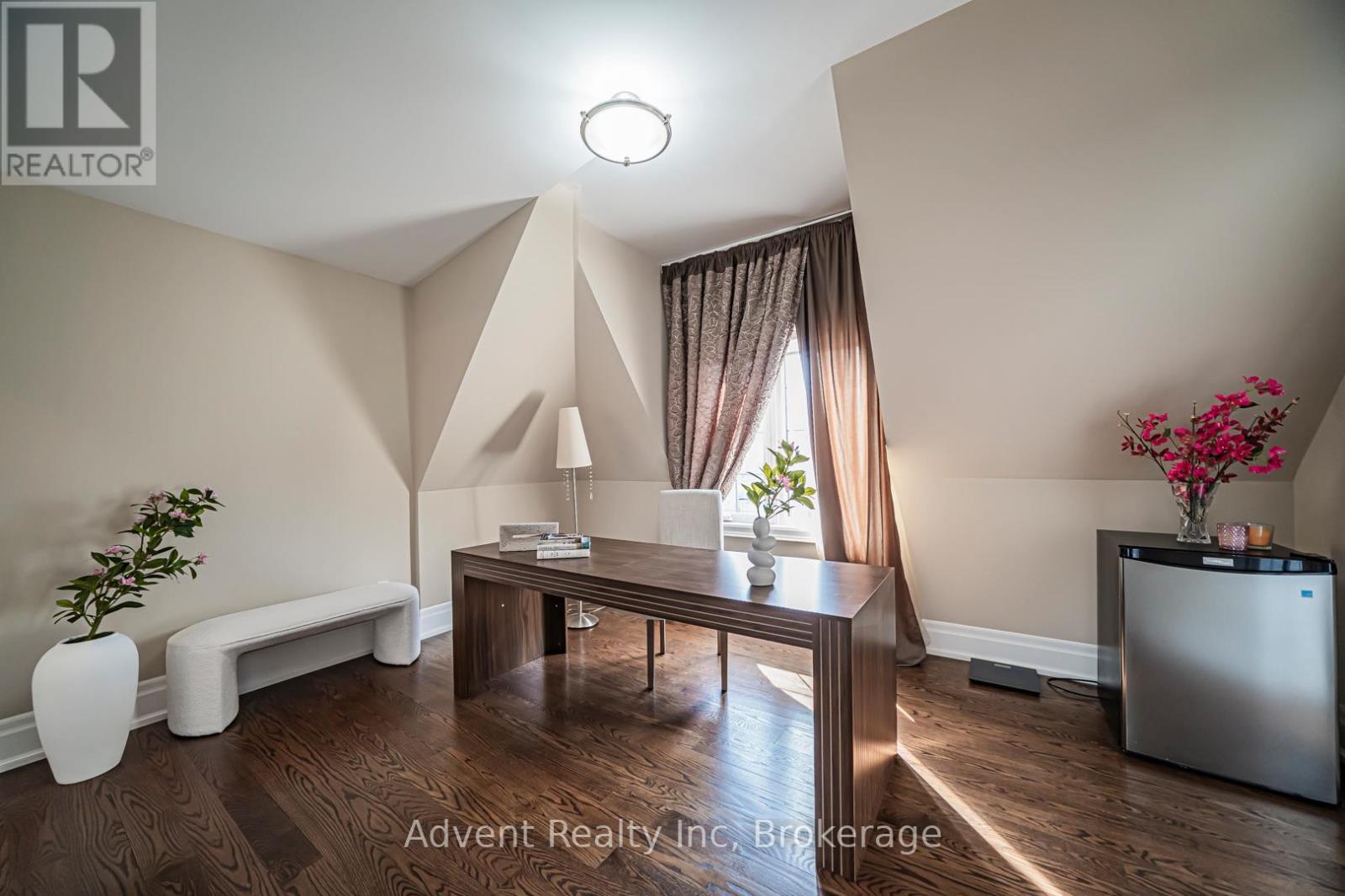 136 Homewood Avenue, Toronto, Ontario  M2M 1K3 - Photo 24 - C12985480