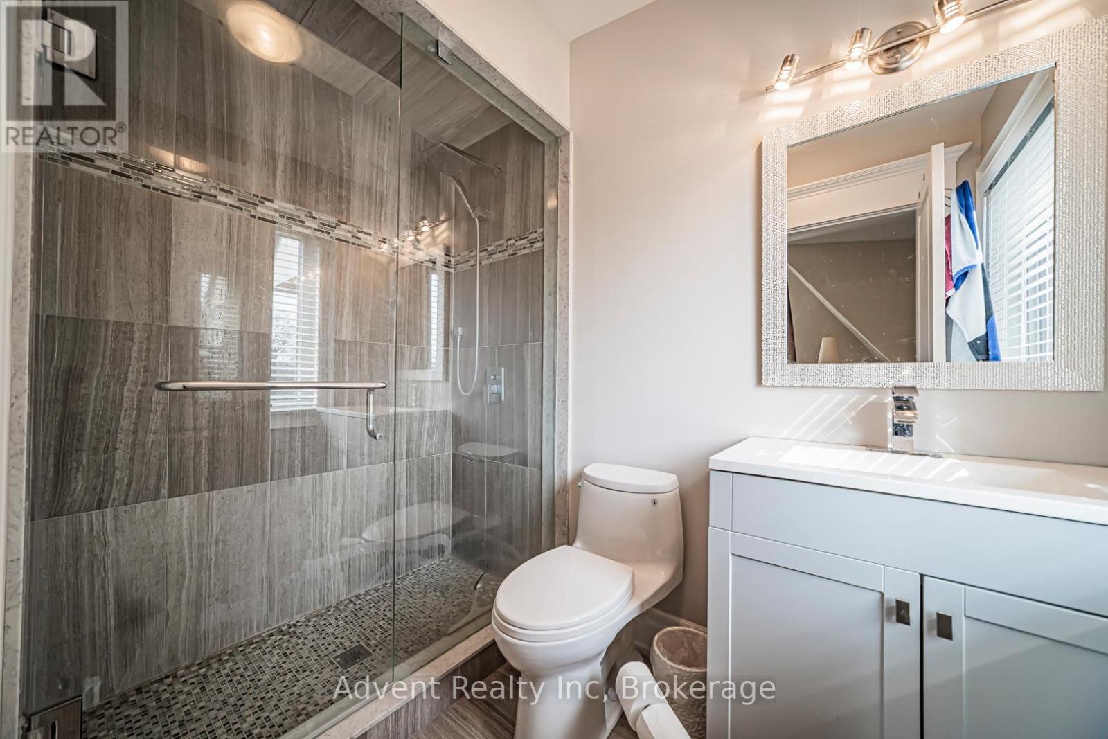 136 Homewood Avenue, Toronto, Ontario  M2M 1K3 - Photo 25 - C12985480