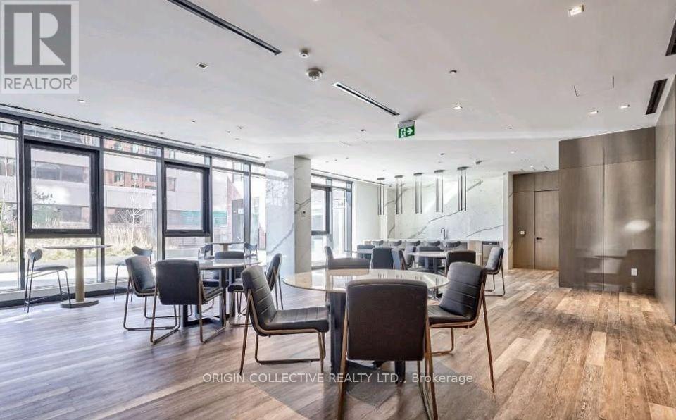 8 Tippett Rd E 1401, Toronto, Ontario  M3H 0E7 - Photo 6 - C12985516