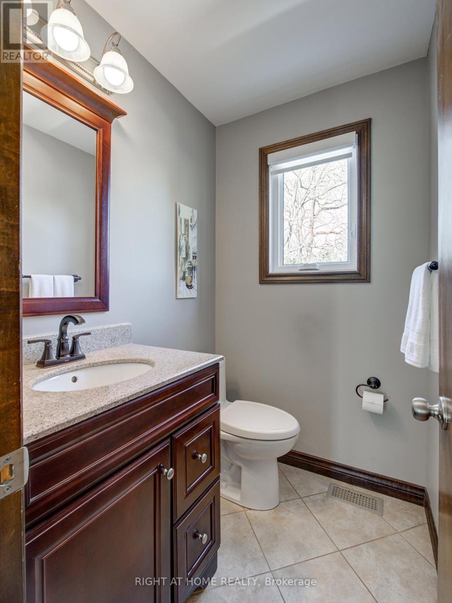 Photo 10 of 47 for 114 Cowan Crescent