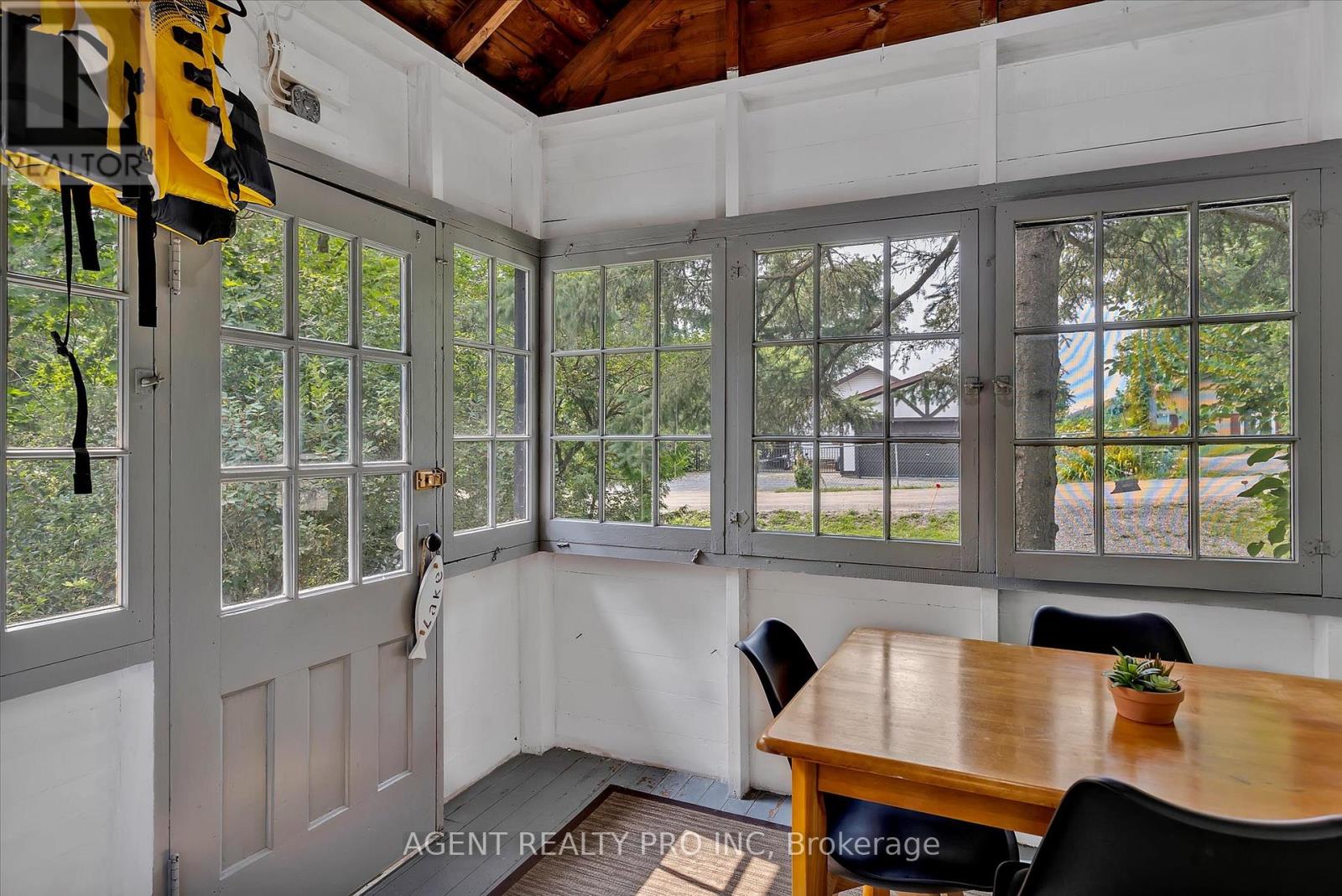 21 Oriole Road, Kawartha Lakes, Ontario  K0M 1N0 - Photo 41 - X12985456