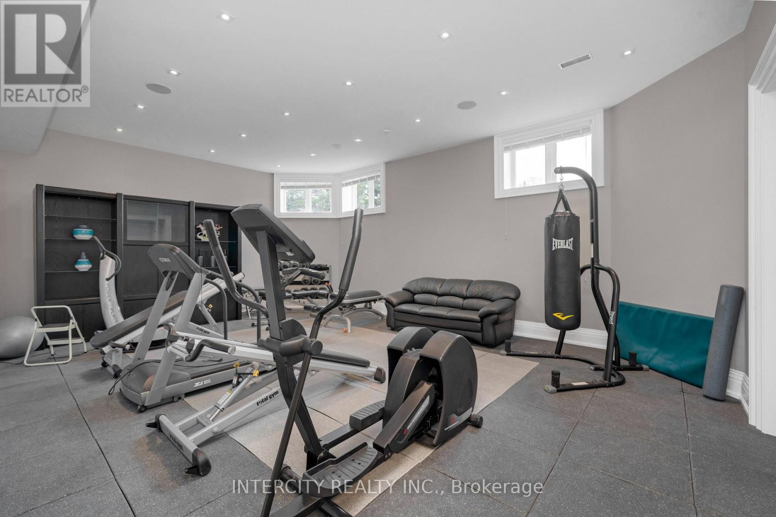 20 Orico Court, Vaughan, Ontario  L0J 1C0 - Photo 28 - N12985482