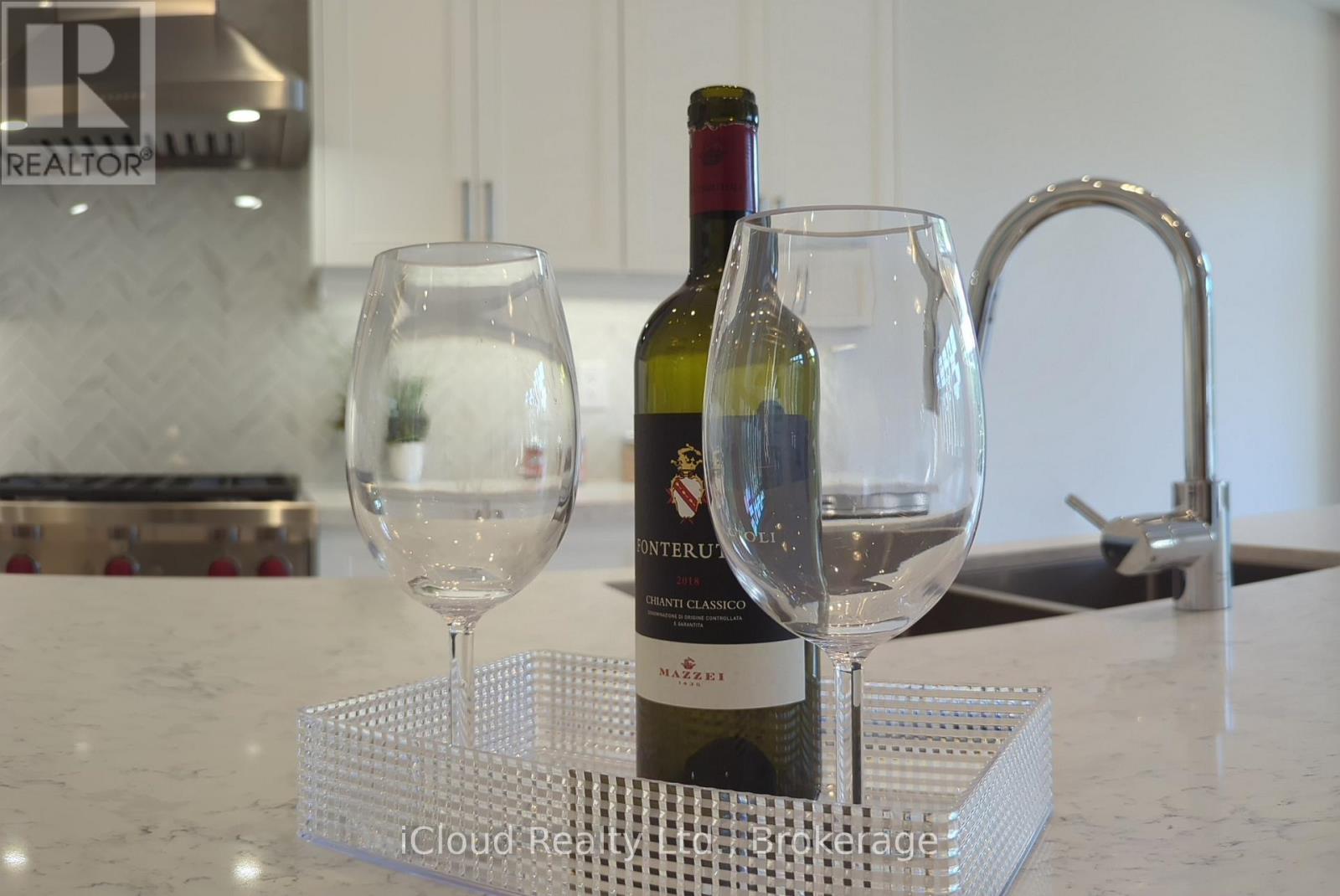 43 West Village Lane, Markham, Ontario  L6C 3L5 - Photo 11 - N12985550