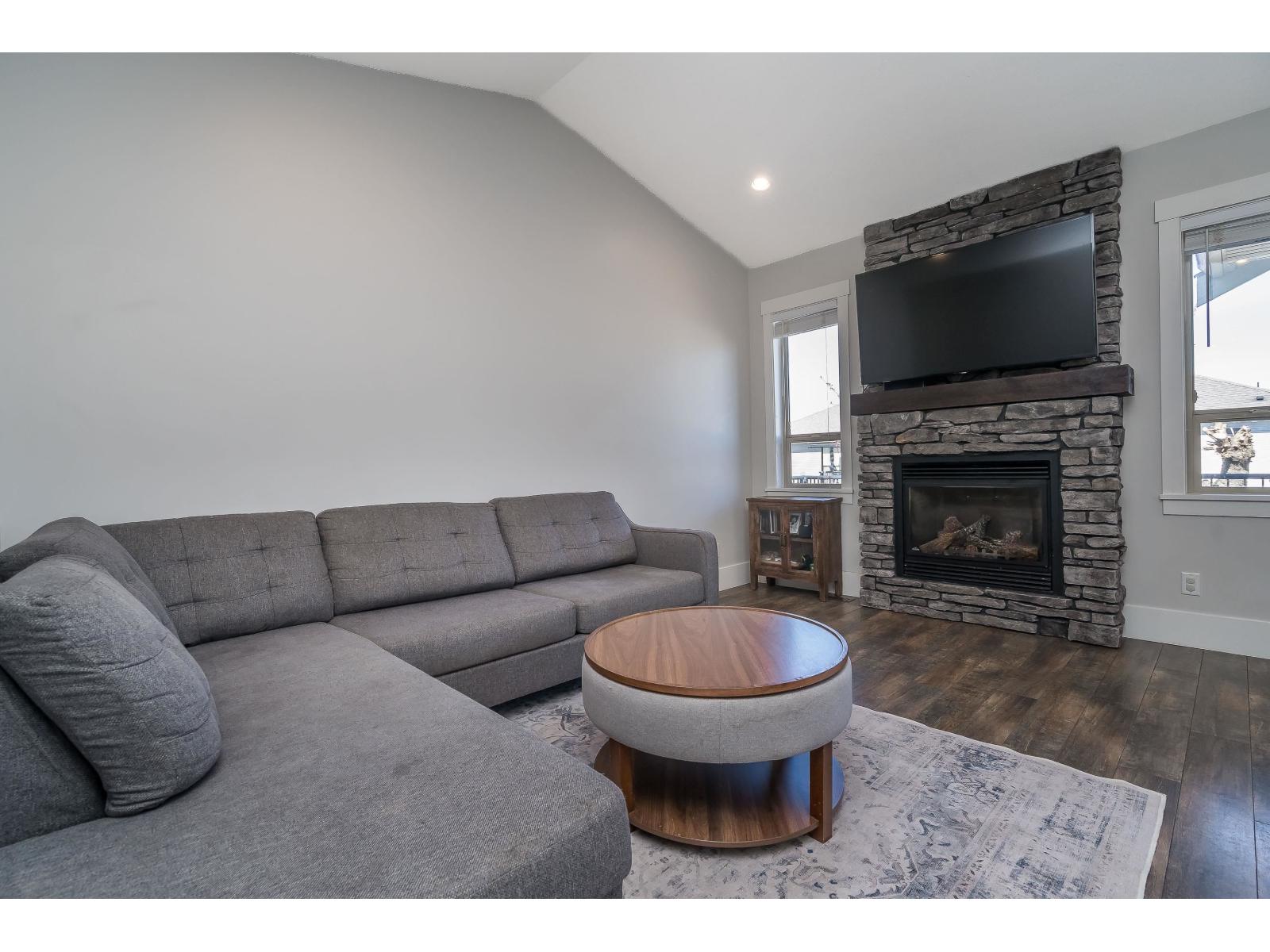 34831 1 Avenue, Abbotsford, British Columbia  V2S 8C1 - Photo 10 - R3106116