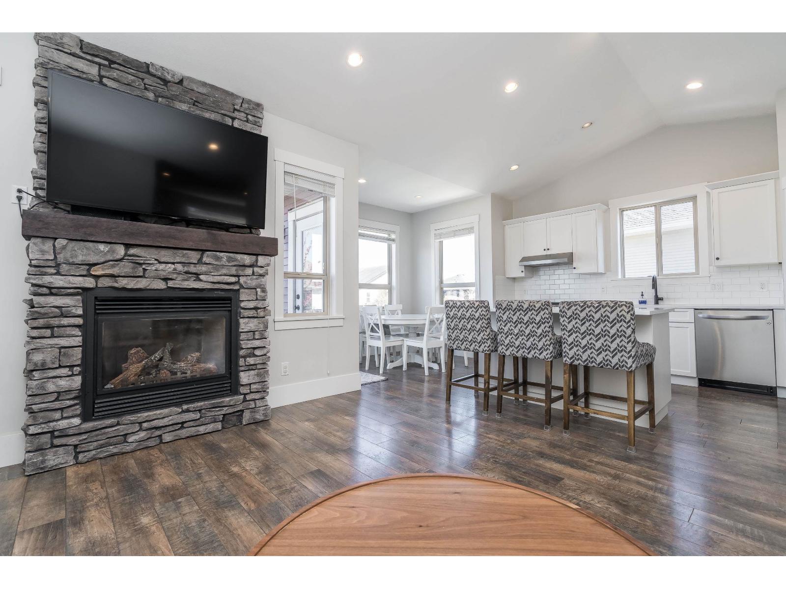 34831 1 Avenue, Abbotsford, British Columbia  V2S 8C1 - Photo 9 - R3106116