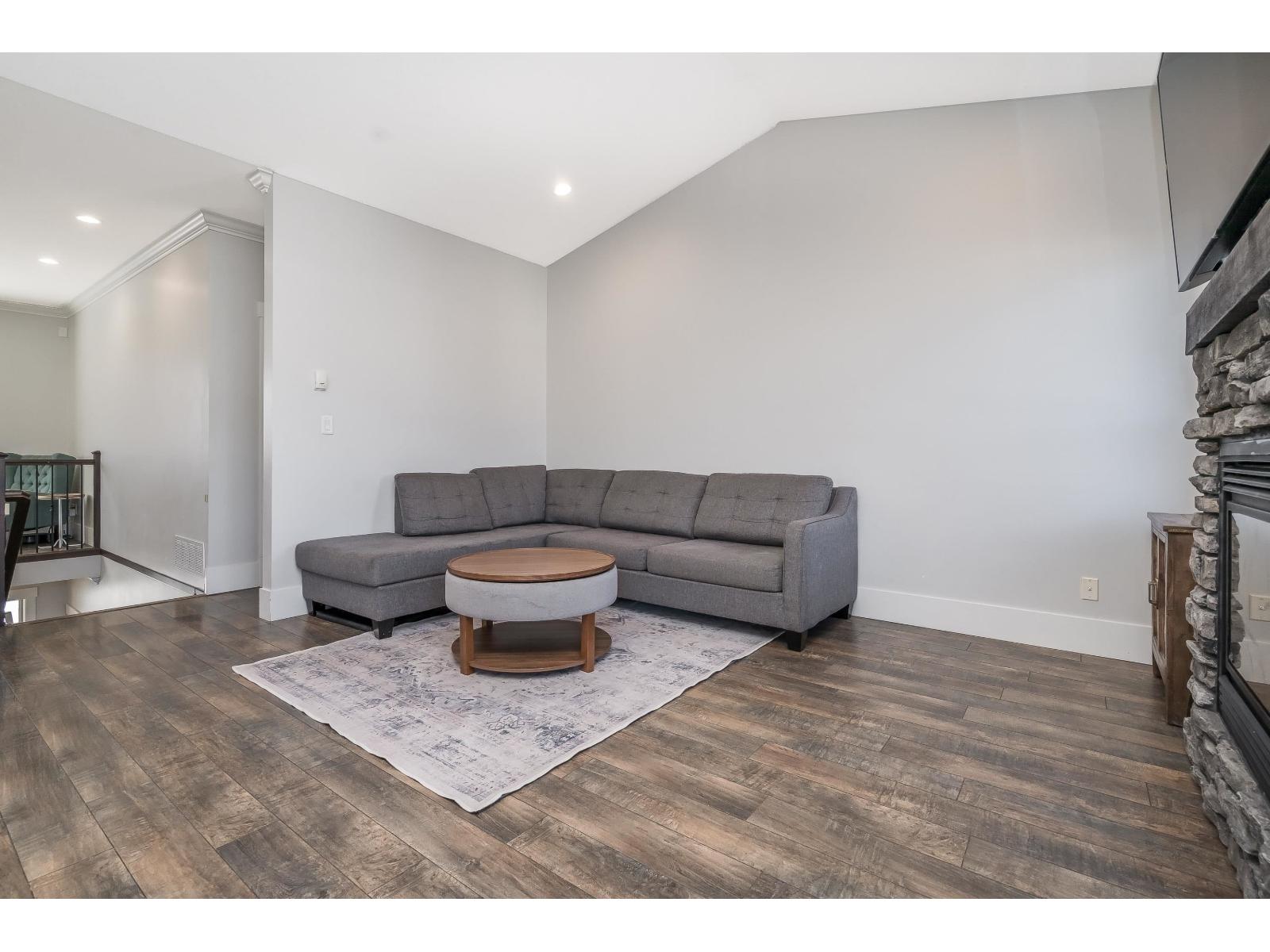 34831 1 Avenue, Abbotsford, British Columbia  V2S 8C1 - Photo 12 - R3106116