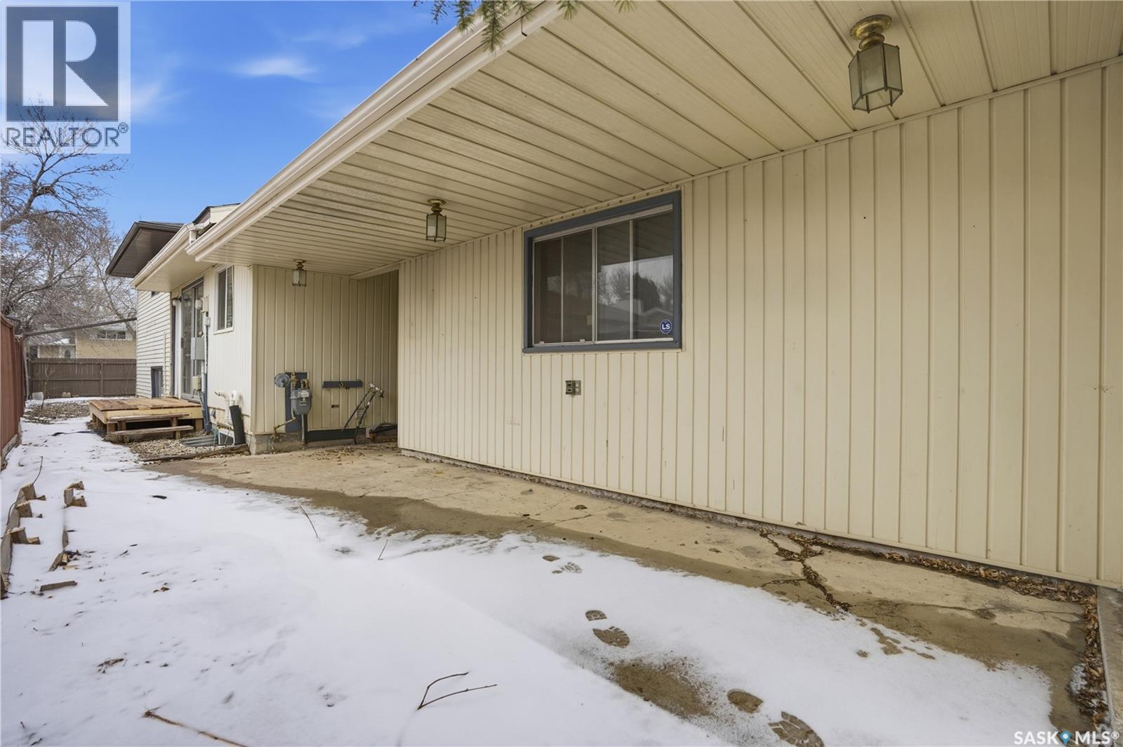 3 Carson Road, Regina, Saskatchewan  S4R 6J9 - Photo 44 - SK032603