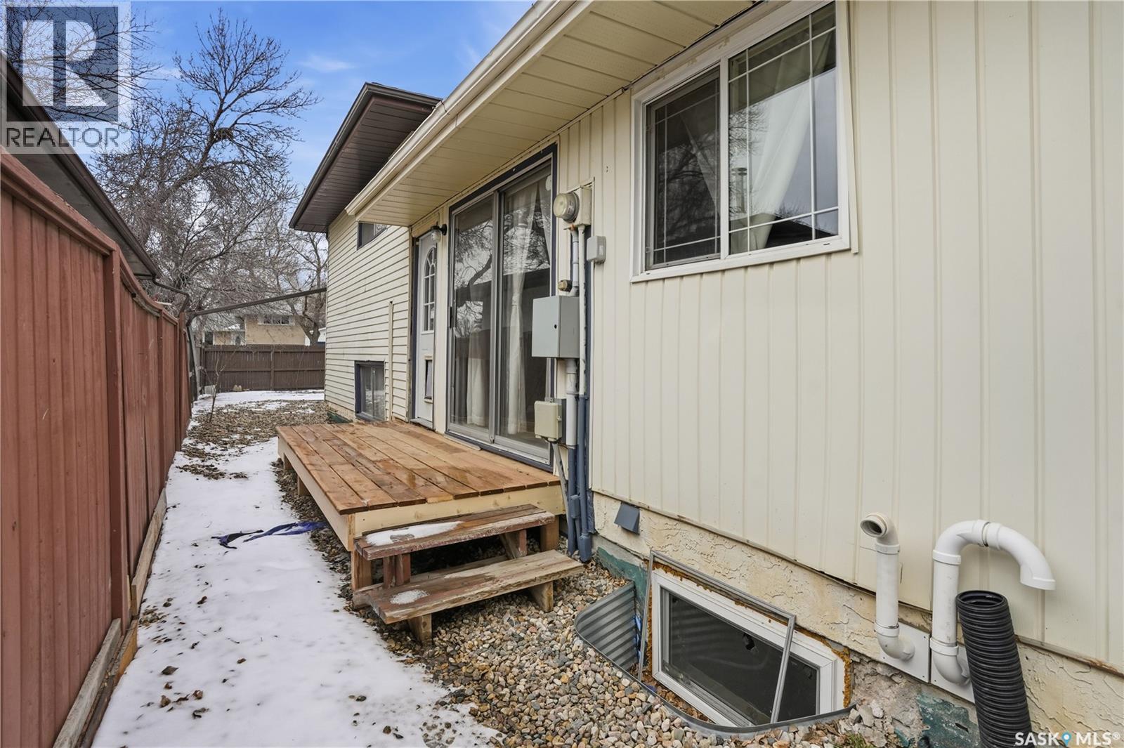 3 Carson Road, Regina, Saskatchewan  S4R 6J9 - Photo 45 - SK032603