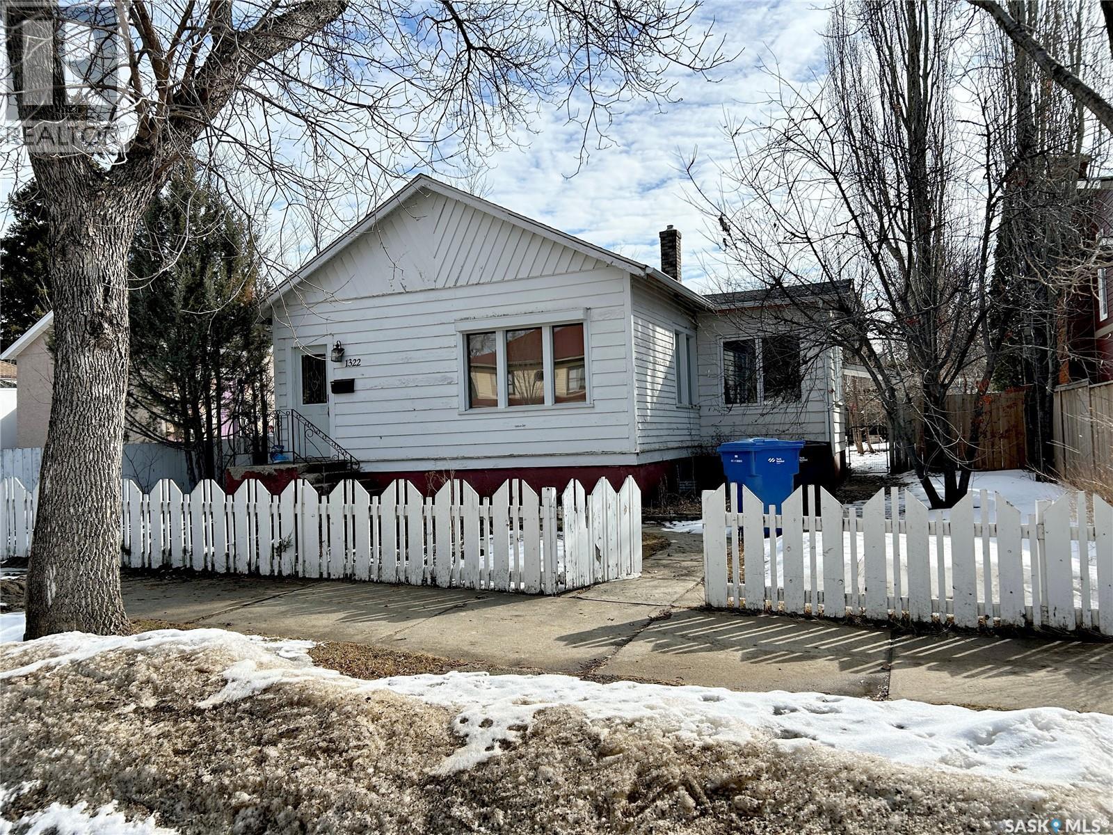 1322 96th STREET, North Battleford, Saskatchewan