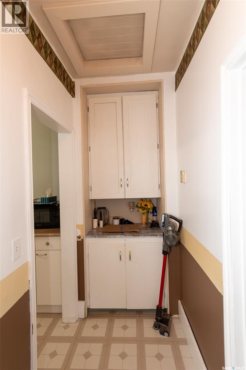 1322 96th Street, North Battleford, Saskatchewan  S9A 0H4 - Photo 7 - SK032517