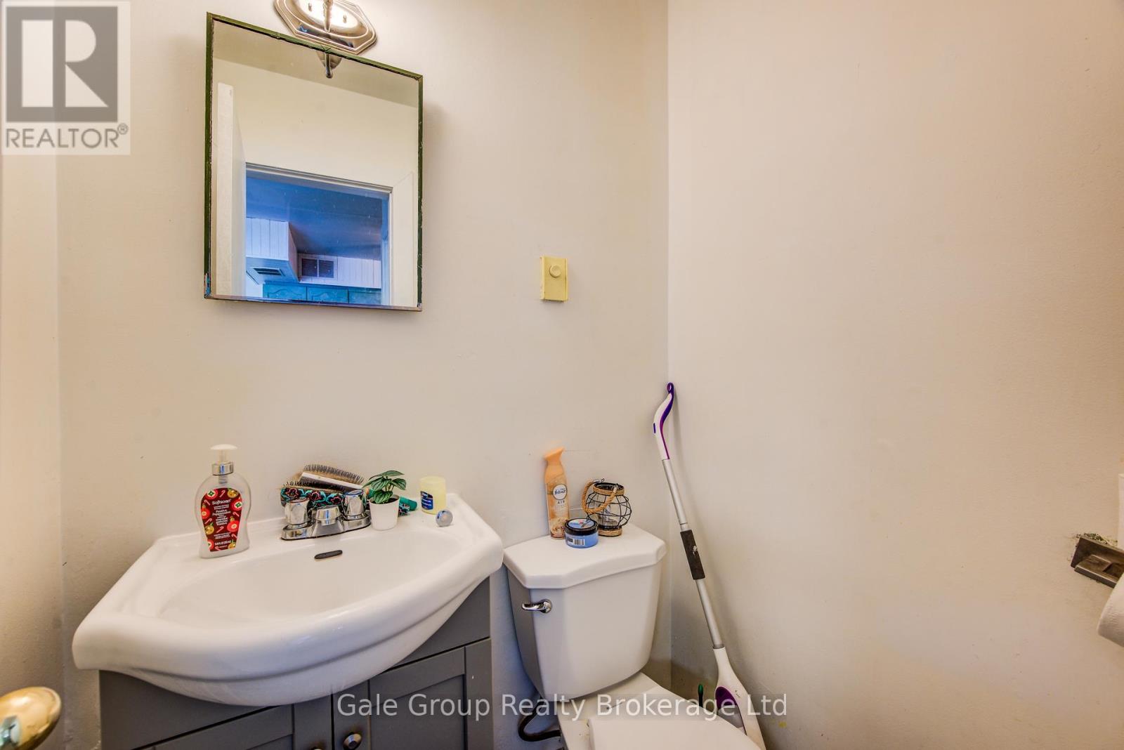 393 Odlum Drive, Woodstock, Ontario  N4S 3S1 - Photo 12 - X12759540