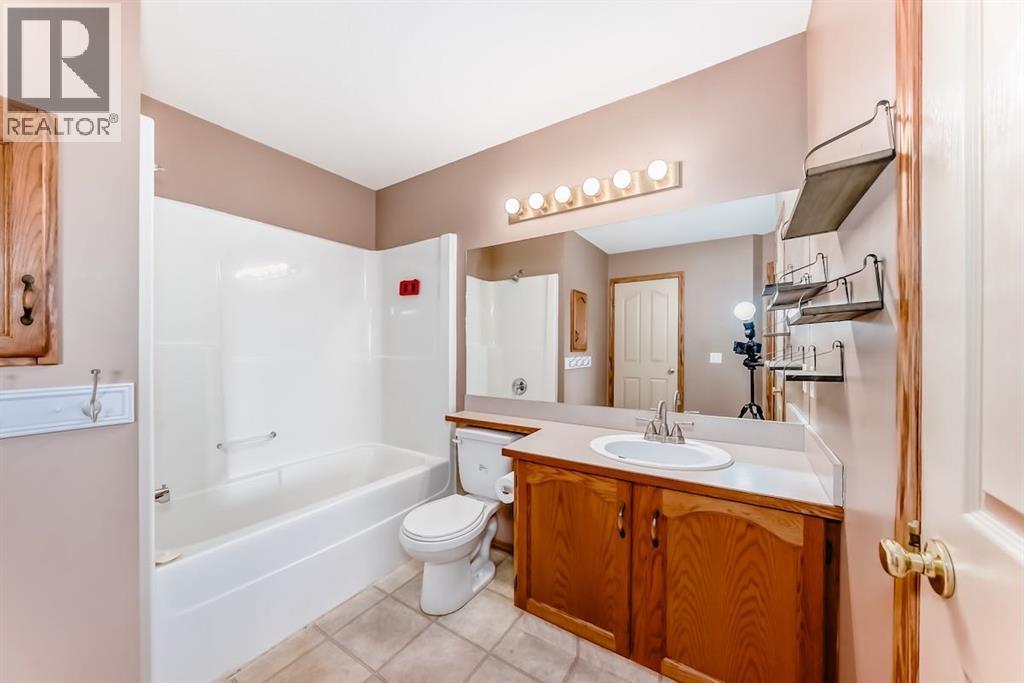 11 Coventry Link NE, Calgary, Alberta  T3K 5H6 - Photo 30 - A2299576