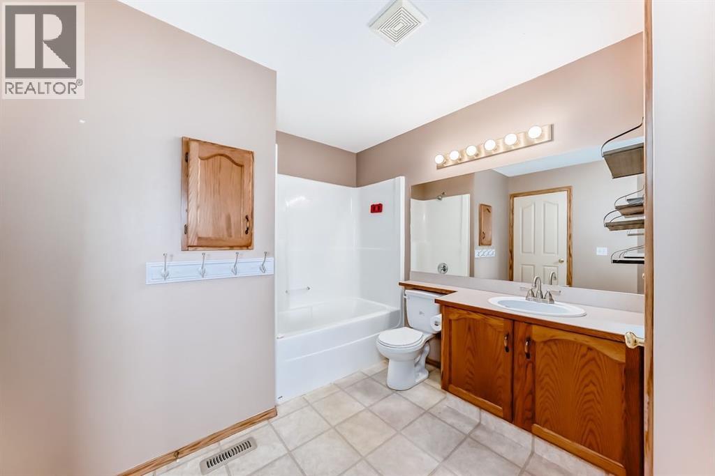 11 Coventry Link NE, Calgary, Alberta  T3K 5H6 - Photo 29 - A2299576