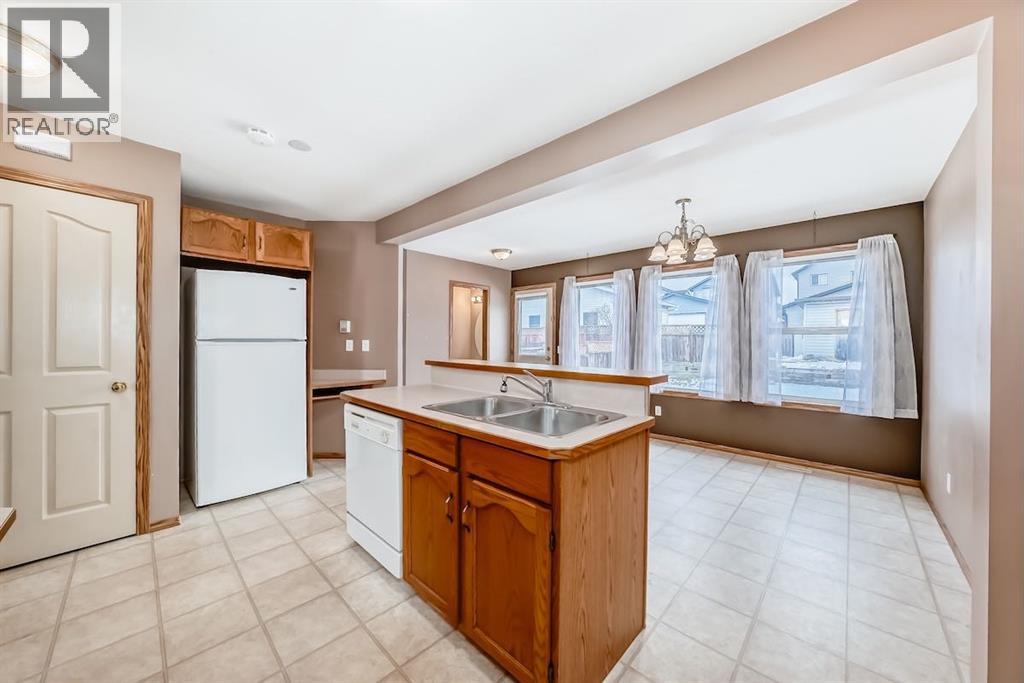 11 Coventry Link NE, Calgary, Alberta  T3K 5H6 - Photo 12 - A2299576