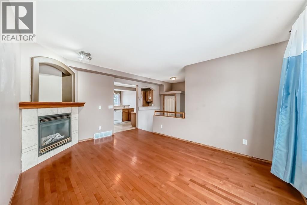 11 Coventry Link NE, Calgary, Alberta  T3K 5H6 - Photo 7 - A2299576