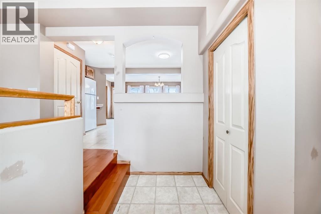 11 Coventry Link NE, Calgary, Alberta  T3K 5H6 - Photo 4 - A2299576