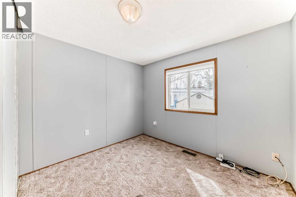 272 Burroughs Circle NE, Calgary, Alberta  T1Y 6K3 - Photo 29 - A2299900