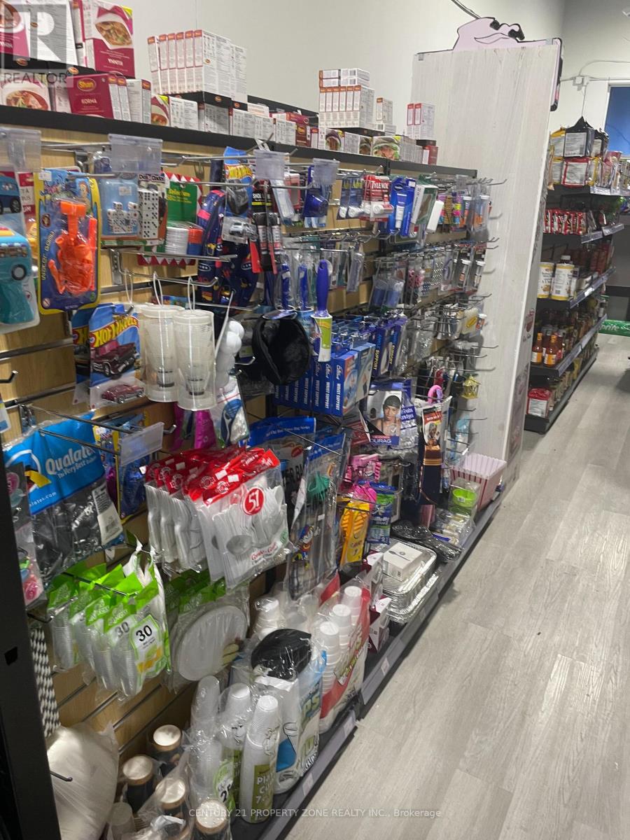 106 - 3945 Doug Leavens Boulevard, Mississauga, Ontario  L5N 6T3 - Photo 11 - W12985386