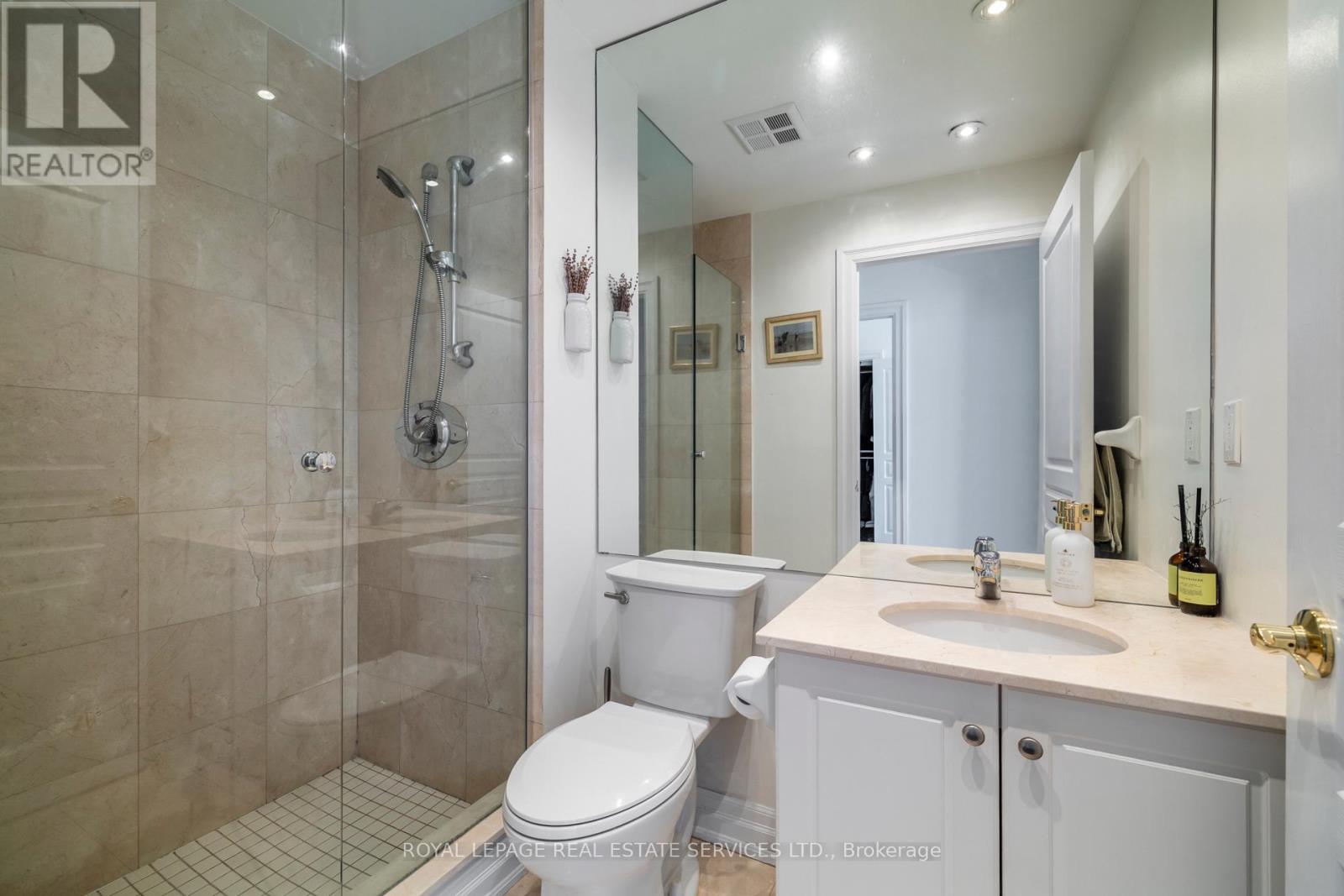 1504 - 2087 Lake Shore Boulevard W, Toronto, Ontario  M8V 4G3 - Photo 12 - W12985460