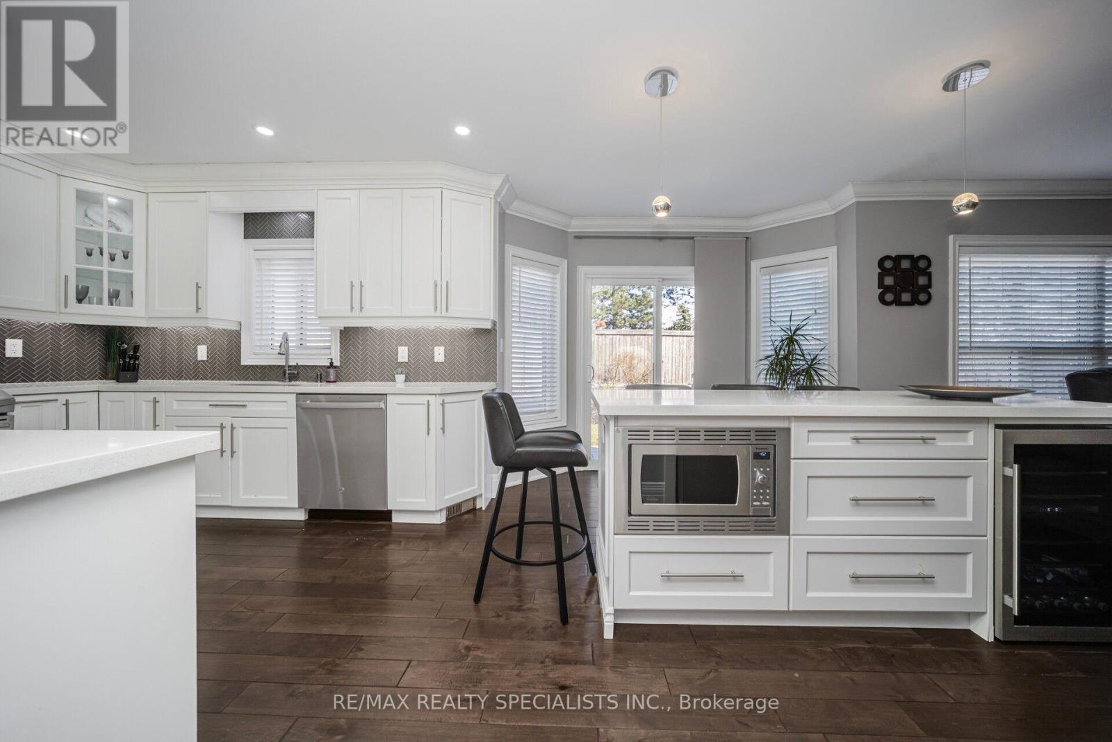 44 Dunvegan Crescent, Brampton, Ontario  L7A 2Y2 - Photo 14 - W12985470