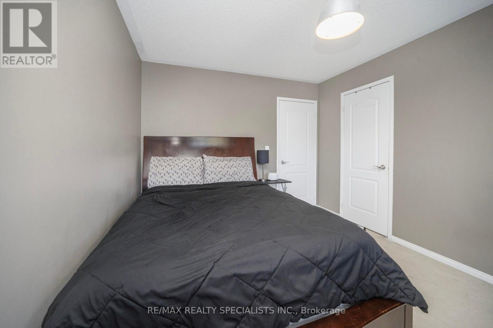 44 Dunvegan Crescent, Brampton, Ontario  L7A 2Y2 - Photo 41 - W12985470