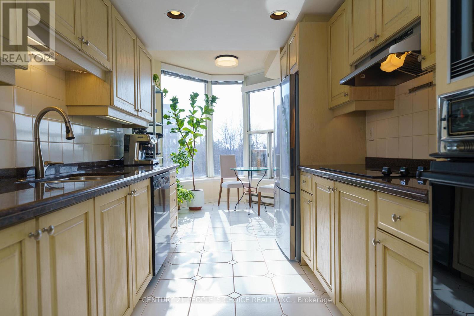 506 - 1905 Pilgrims Way, Oakville, Ontario  L6M 2X2 - Photo 14 - W12985472