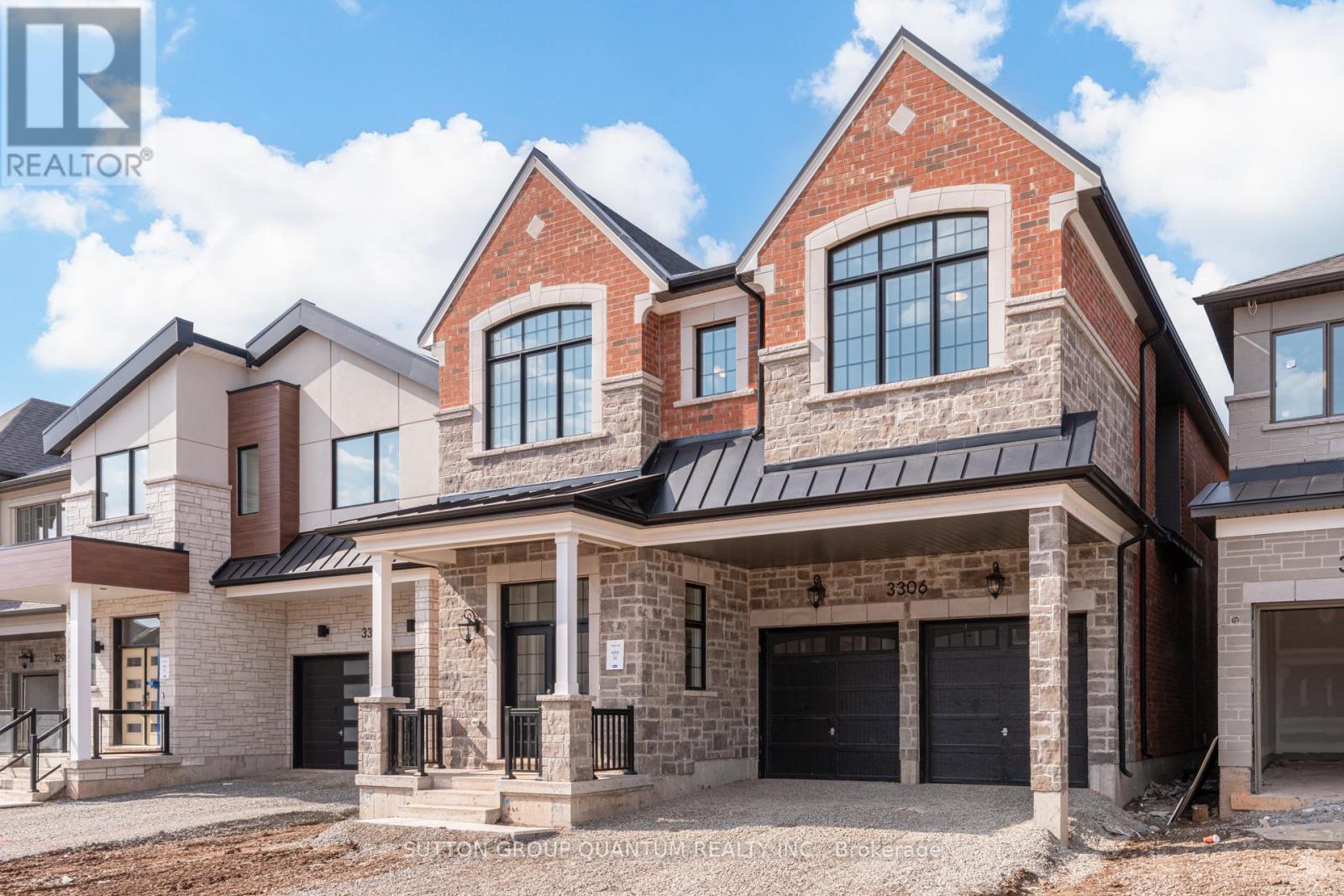 3306 Wolverine Path, Oakville, Ontario  L6H 8B1 - Photo 2 - W12985490