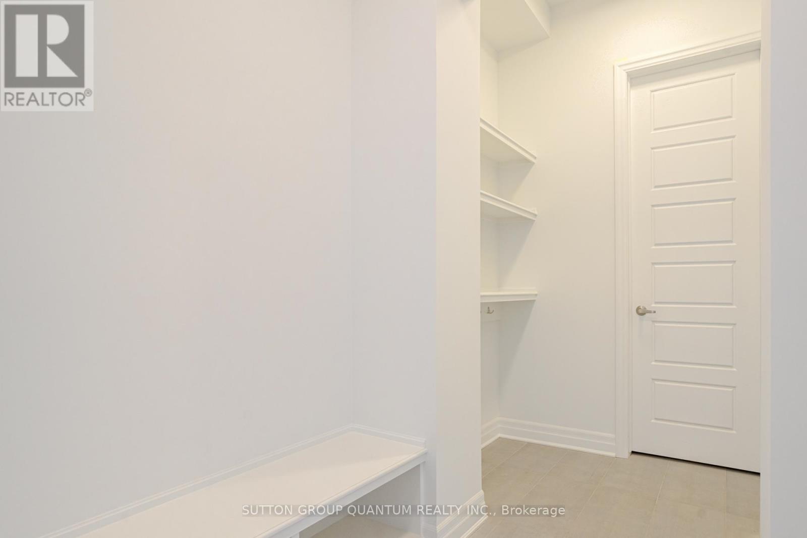 3306 Wolverine Path, Oakville, Ontario  L6H 8B1 - Photo 21 - W12985490