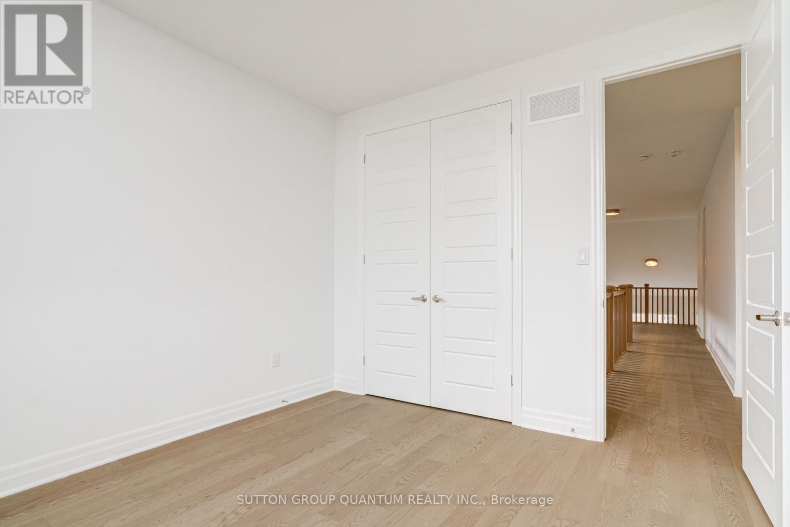 3306 Wolverine Path, Oakville, Ontario  L6H 8B1 - Photo 41 - W12985490