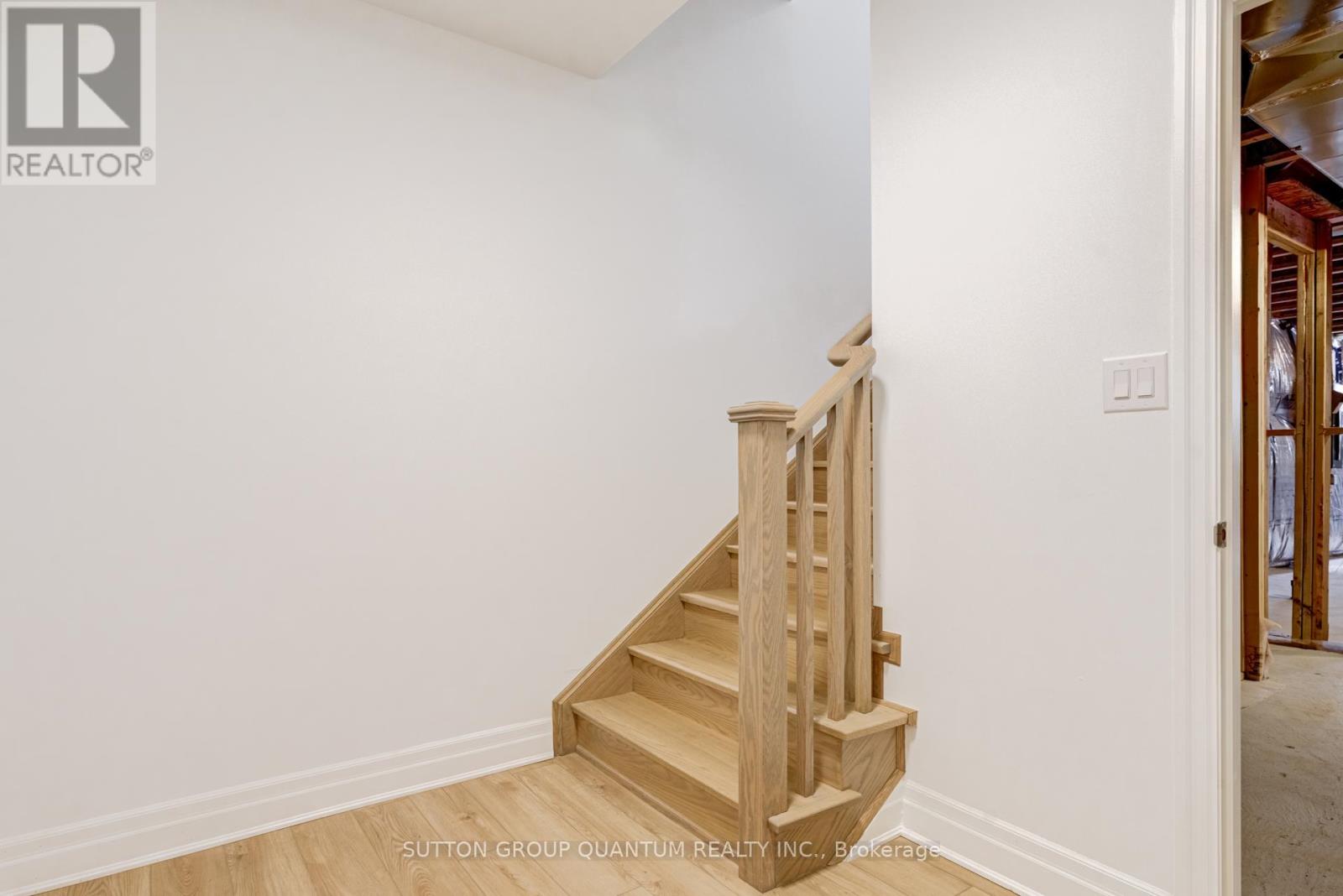 3306 Wolverine Path, Oakville, Ontario  L6H 8B1 - Photo 46 - W12985490