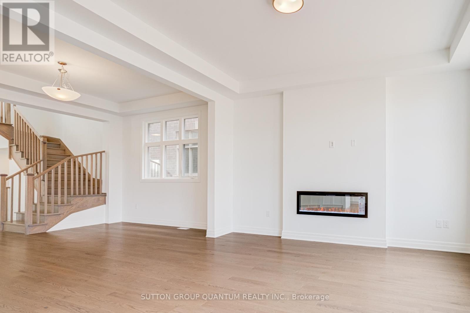 1259 Black Bear Trail, Oakville, Ontario  L6H 8B2 - Photo 11 - W12985498