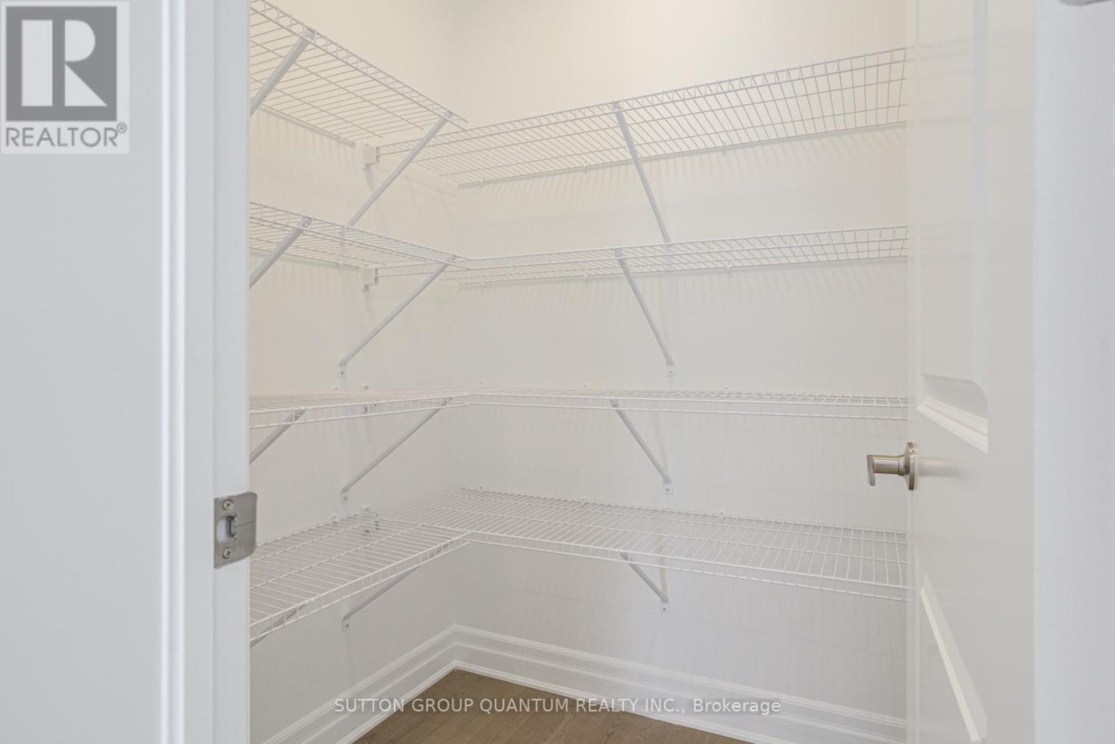 1259 Black Bear Trail, Oakville, Ontario  L6H 8B2 - Photo 16 - W12985498