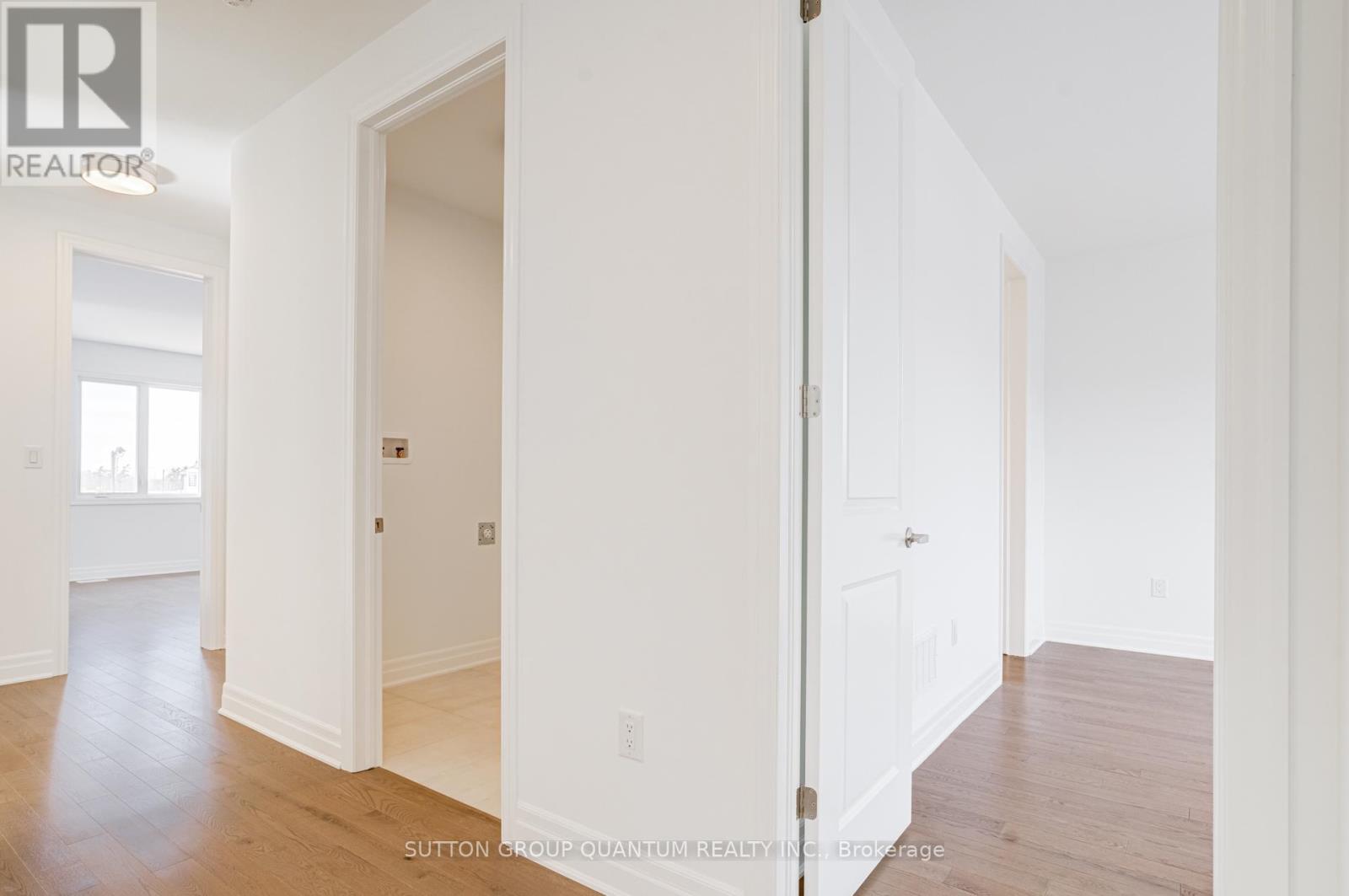 1259 Black Bear Trail, Oakville, Ontario  L6H 8B2 - Photo 19 - W12985498