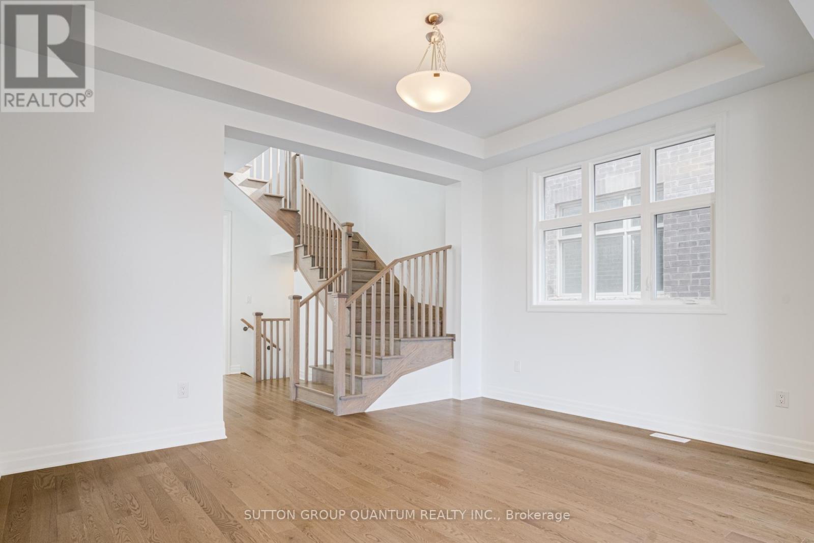 1259 Black Bear Trail, Oakville, Ontario  L6H 8B2 - Photo 9 - W12985498