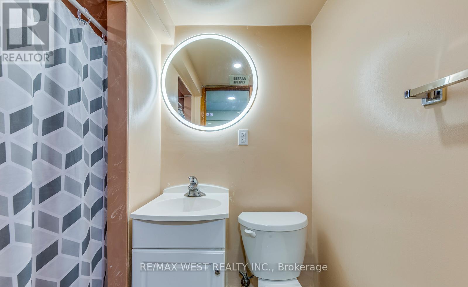 43 Flamingo Crescent, Brampton, Ontario  L6T 2G6 - Photo 35 - W12985500