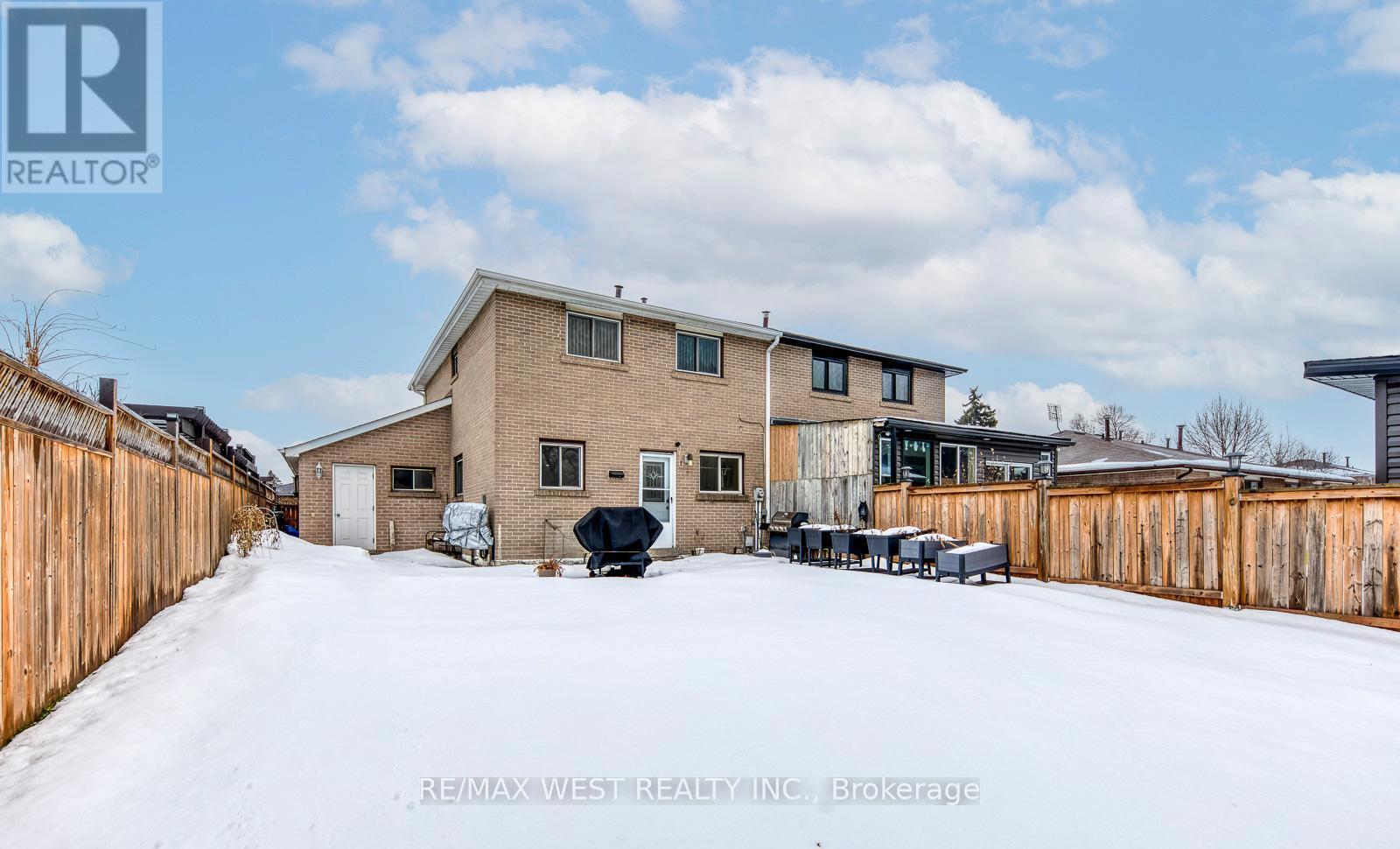 43 Flamingo Crescent, Brampton, Ontario  L6T 2G6 - Photo 39 - W12985500