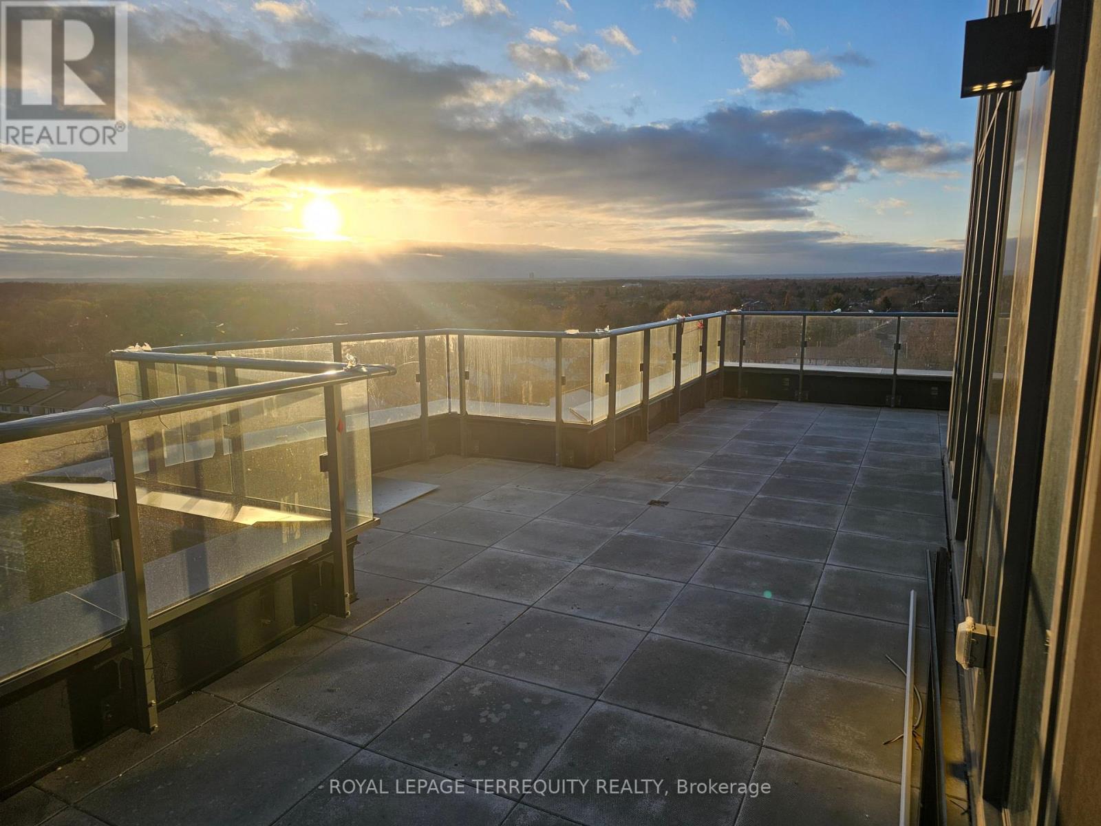 802 - 260 Malta Avenue, Brampton, Ontario  L6Y 6L7 - Photo 5 - W12985514