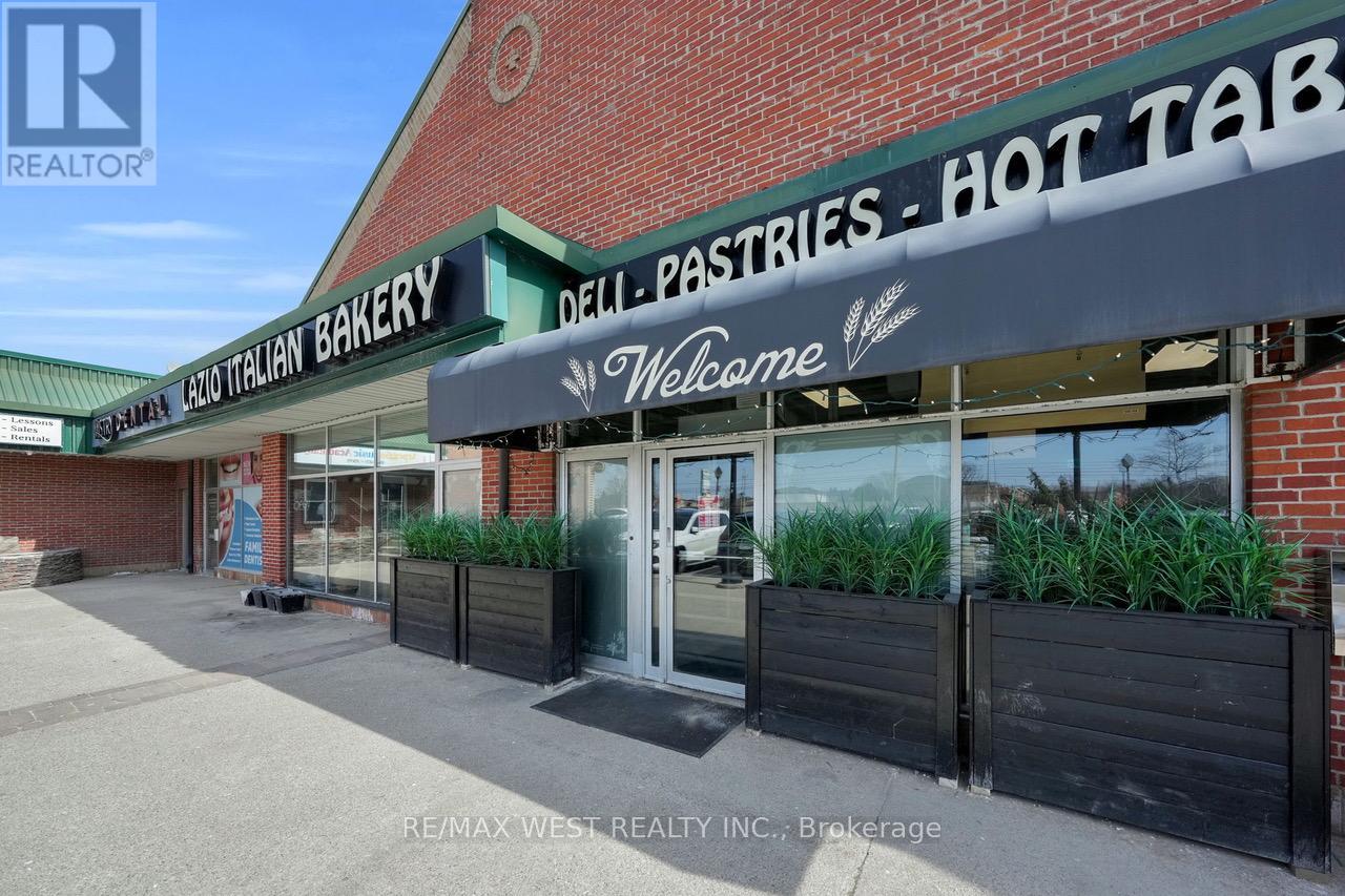 2 - 4646 Heritage Hills Boulevard, Mississauga, Ontario  L5R 1Y3 - Photo 3 - W12985520