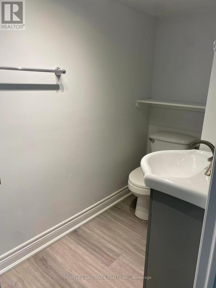 30 Joseph Street, Mississauga, Ontario L5M 1N9 - Photo 15 - W12985534