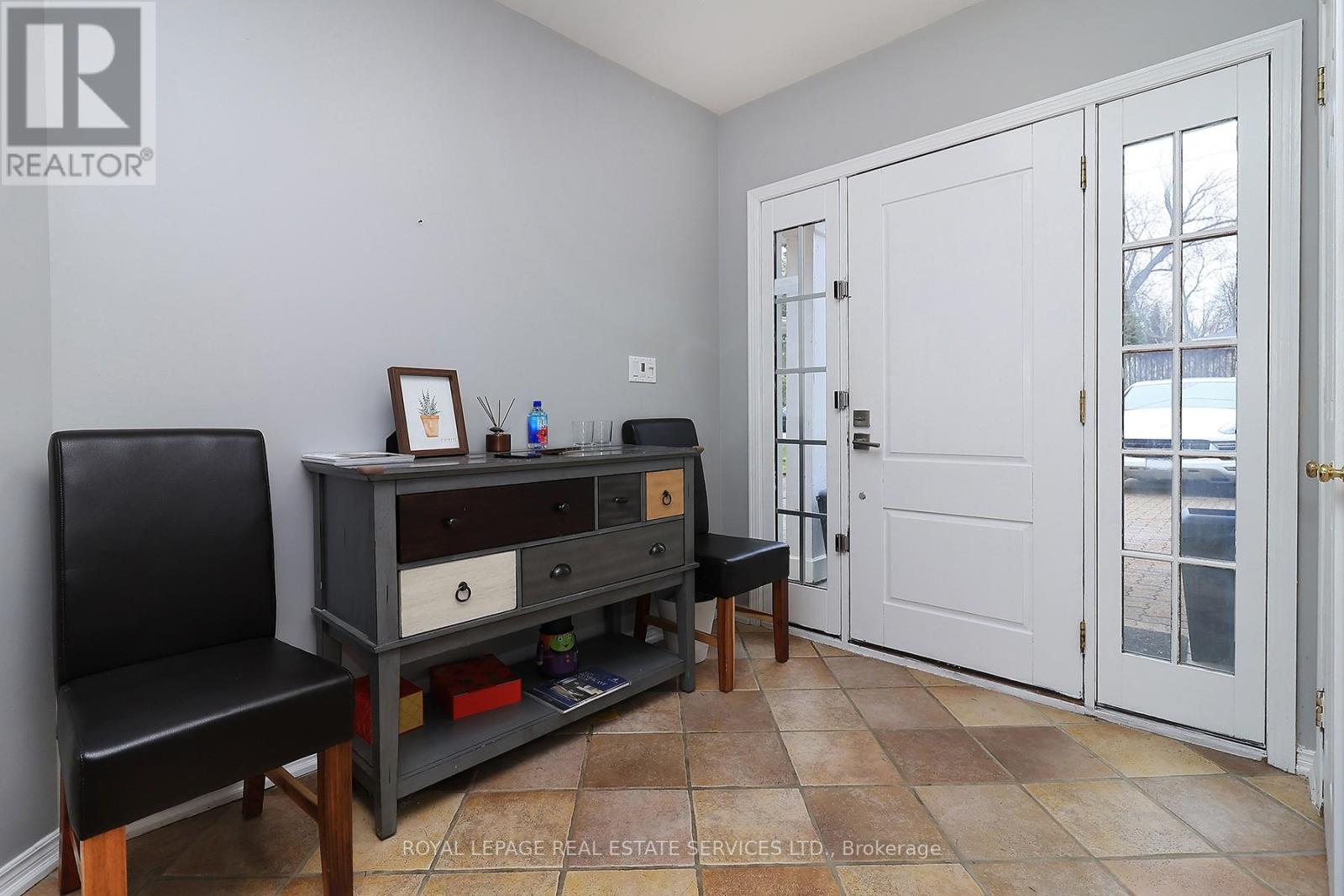 222 Alscot Crescent, Oakville, Ontario  L6J 4R4 - Photo 13 - W12985540