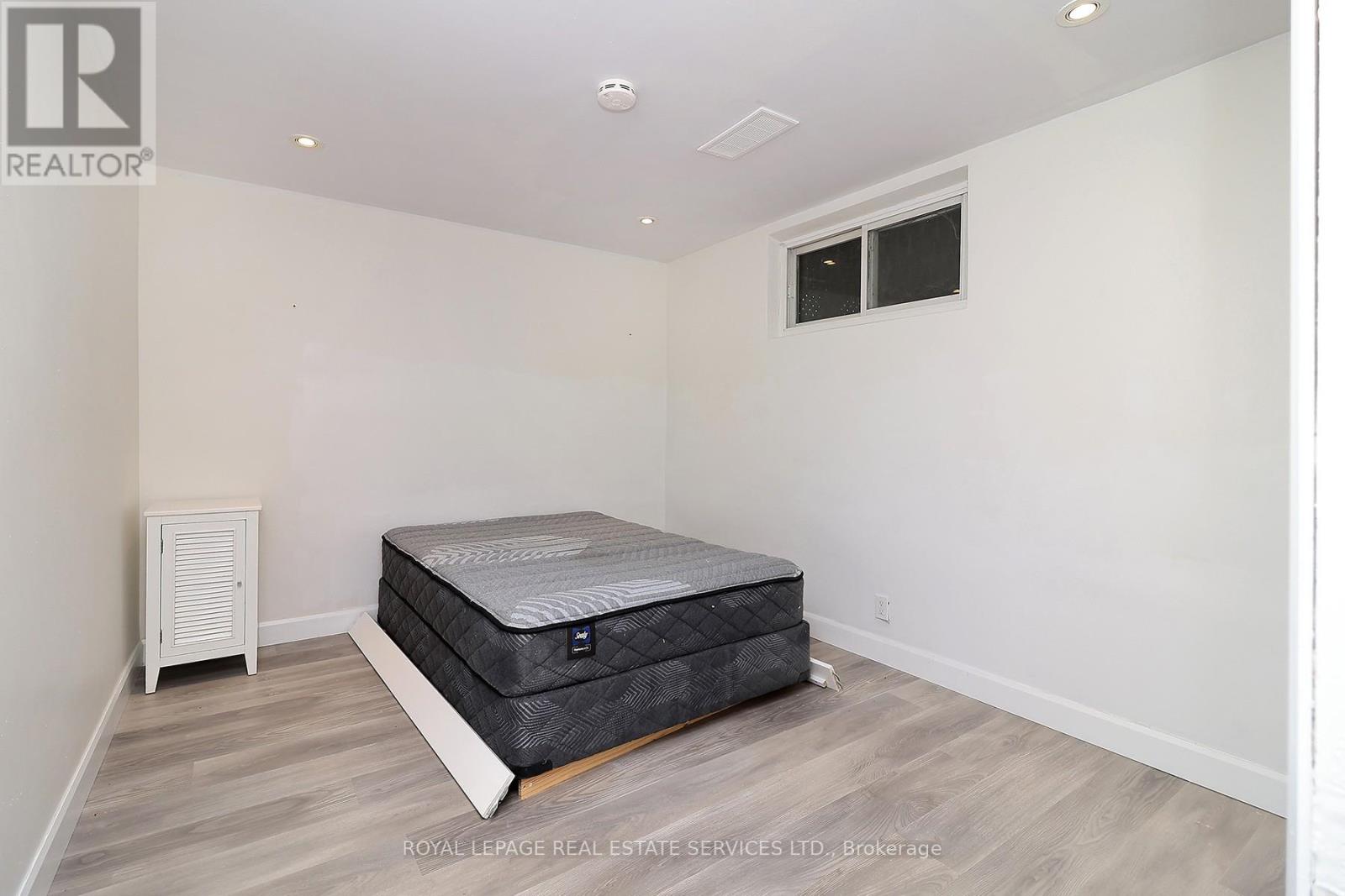 222 Alscot Crescent, Oakville, Ontario  L6J 4R4 - Photo 30 - W12985540