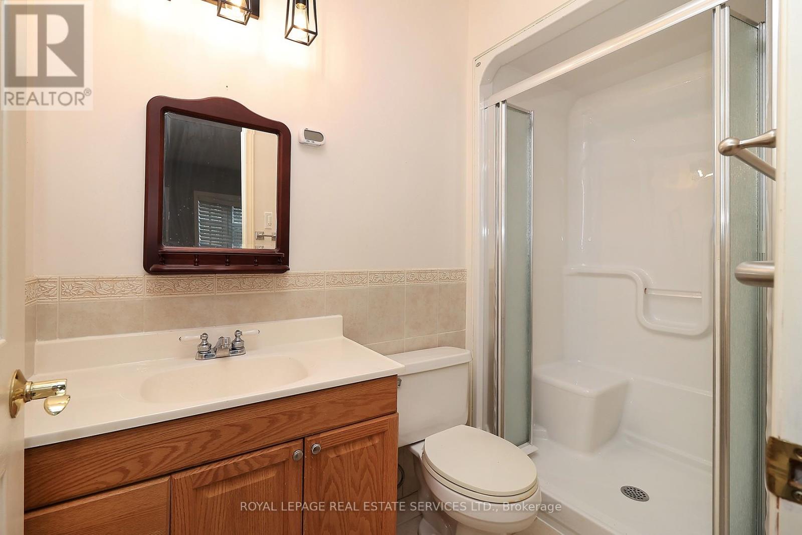 222 Alscot Crescent, Oakville, Ontario  L6J 4R4 - Photo 7 - W12985540