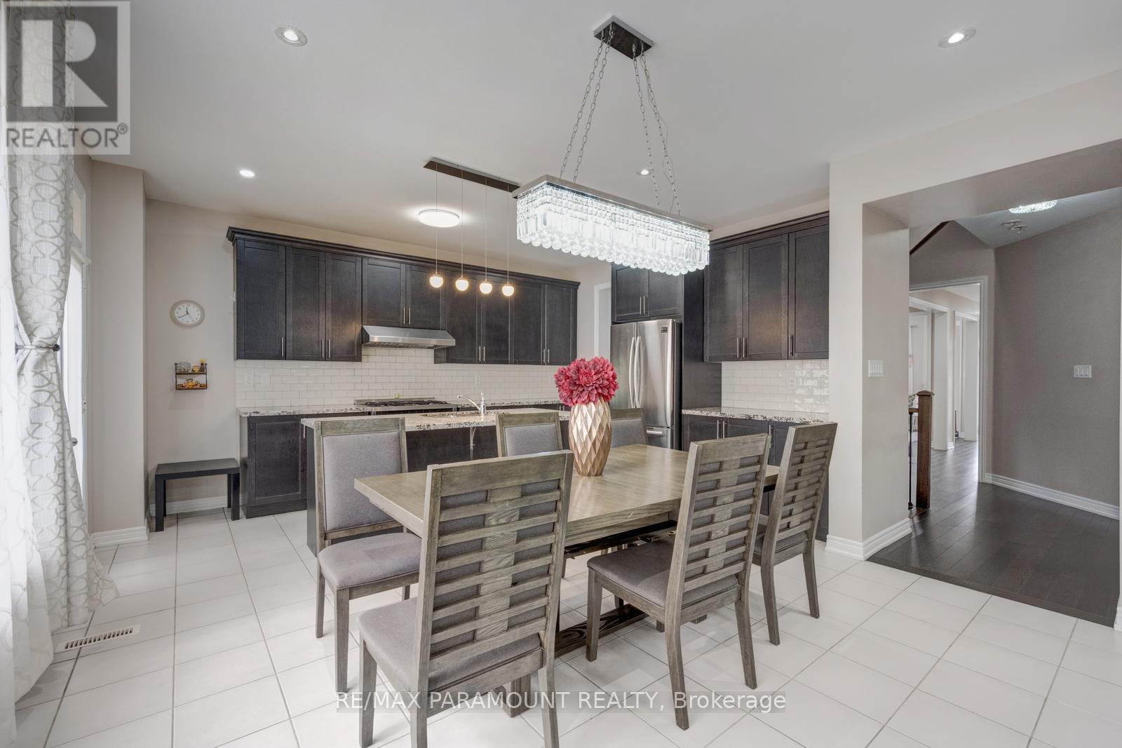 5 Ezra Crescent, Brampton, Ontario  L7A 5A6 - Photo 13 - W12985546