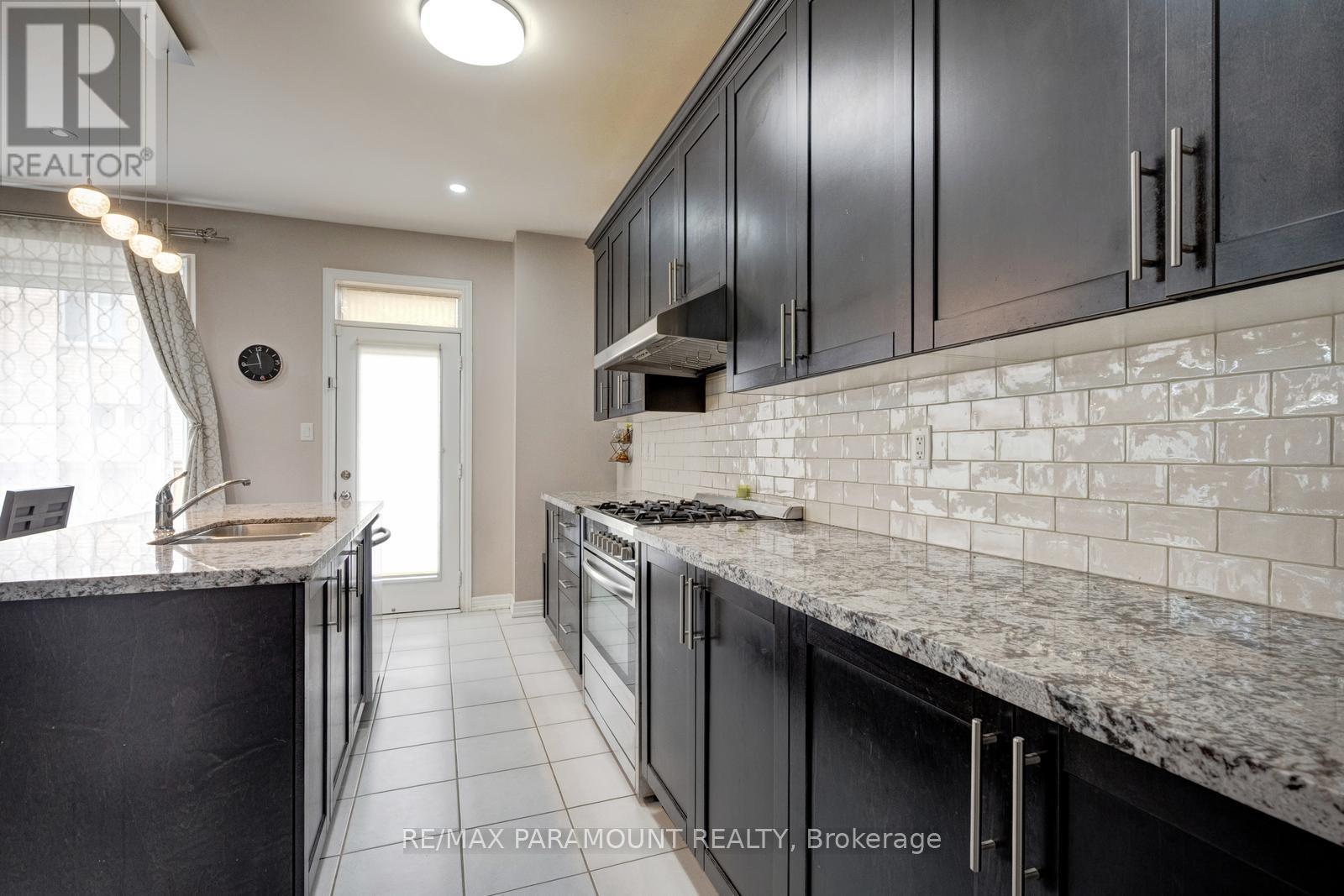 5 Ezra Crescent, Brampton, Ontario  L7A 5A6 - Photo 17 - W12985546